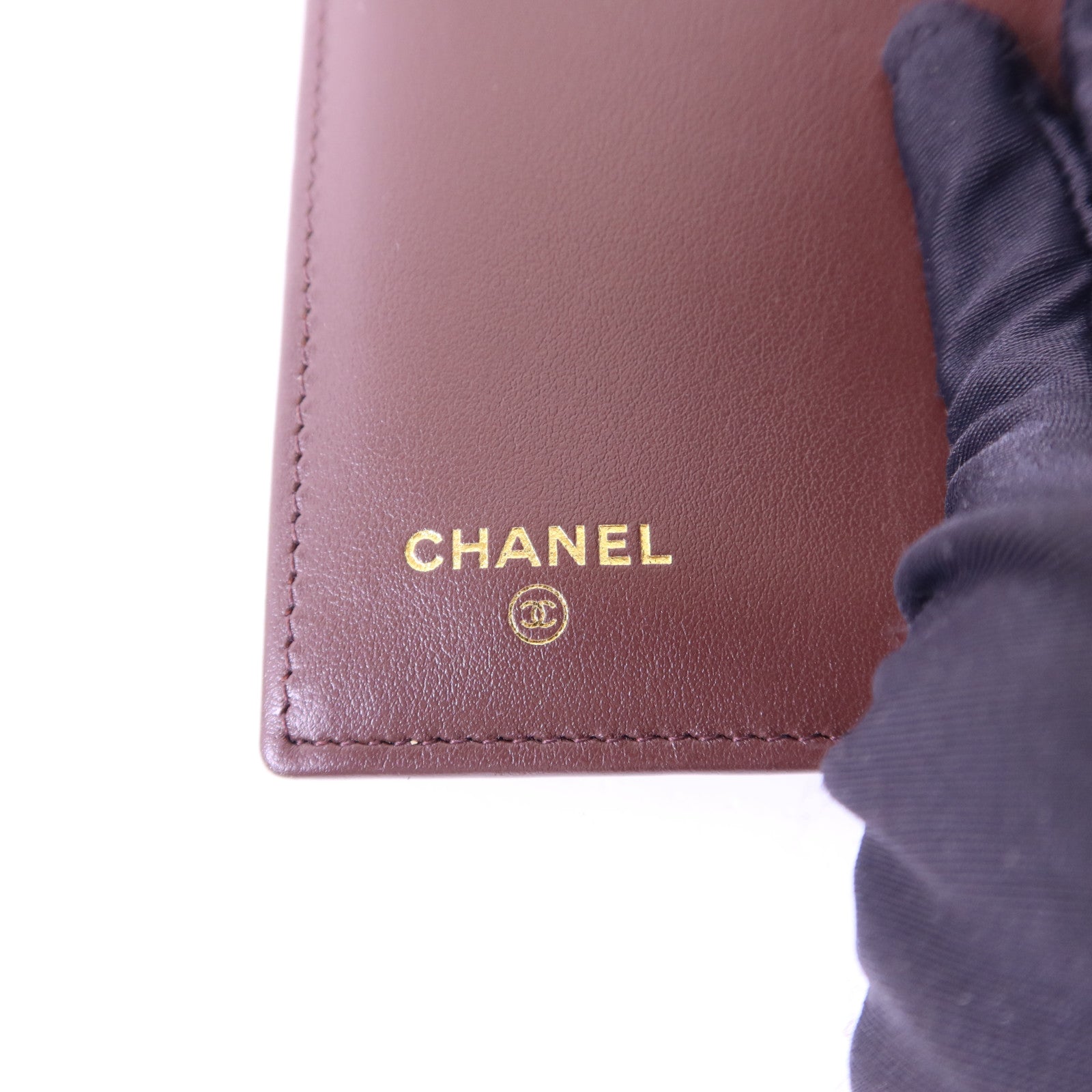 CHANEL 牛皮皮革Wallet金扣錢包