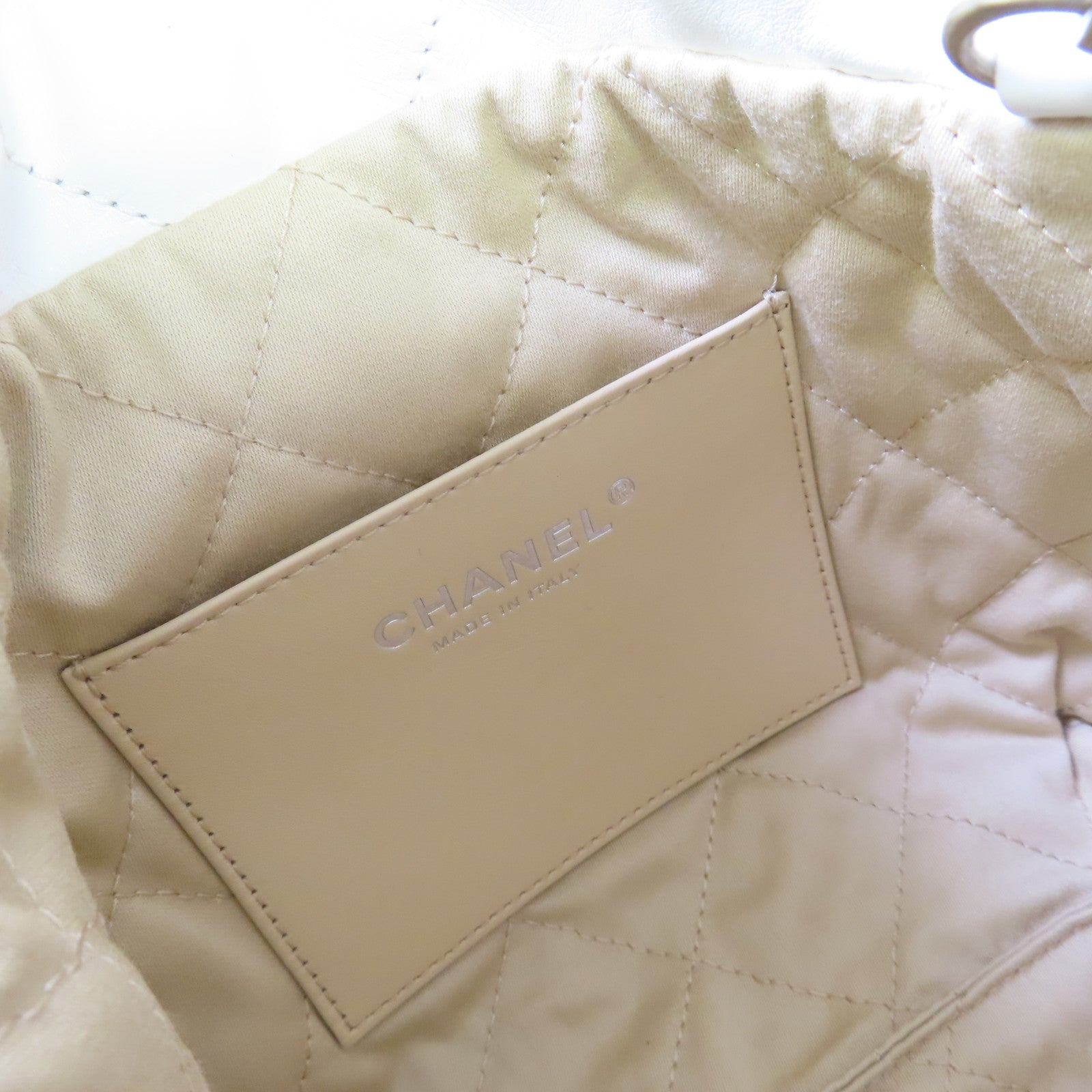 CHANEL 【激減優惠】菱格牛皮皮革Chanel 22 2Way Shoulder Bag鏈帶手挽肩背兩用袋白色