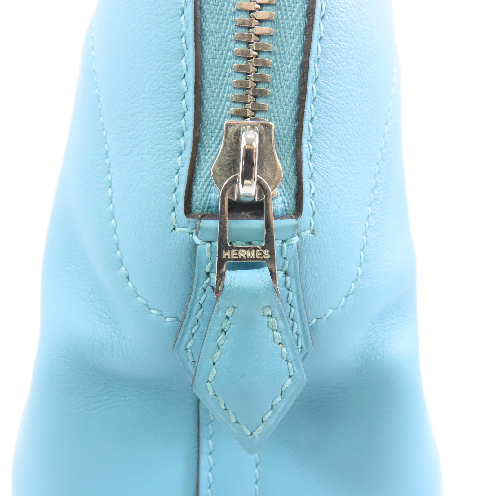 HERMES Evercolor皮革Bolide Secret銀扣手挽袋Bleu Saint Cyr/淺藍色