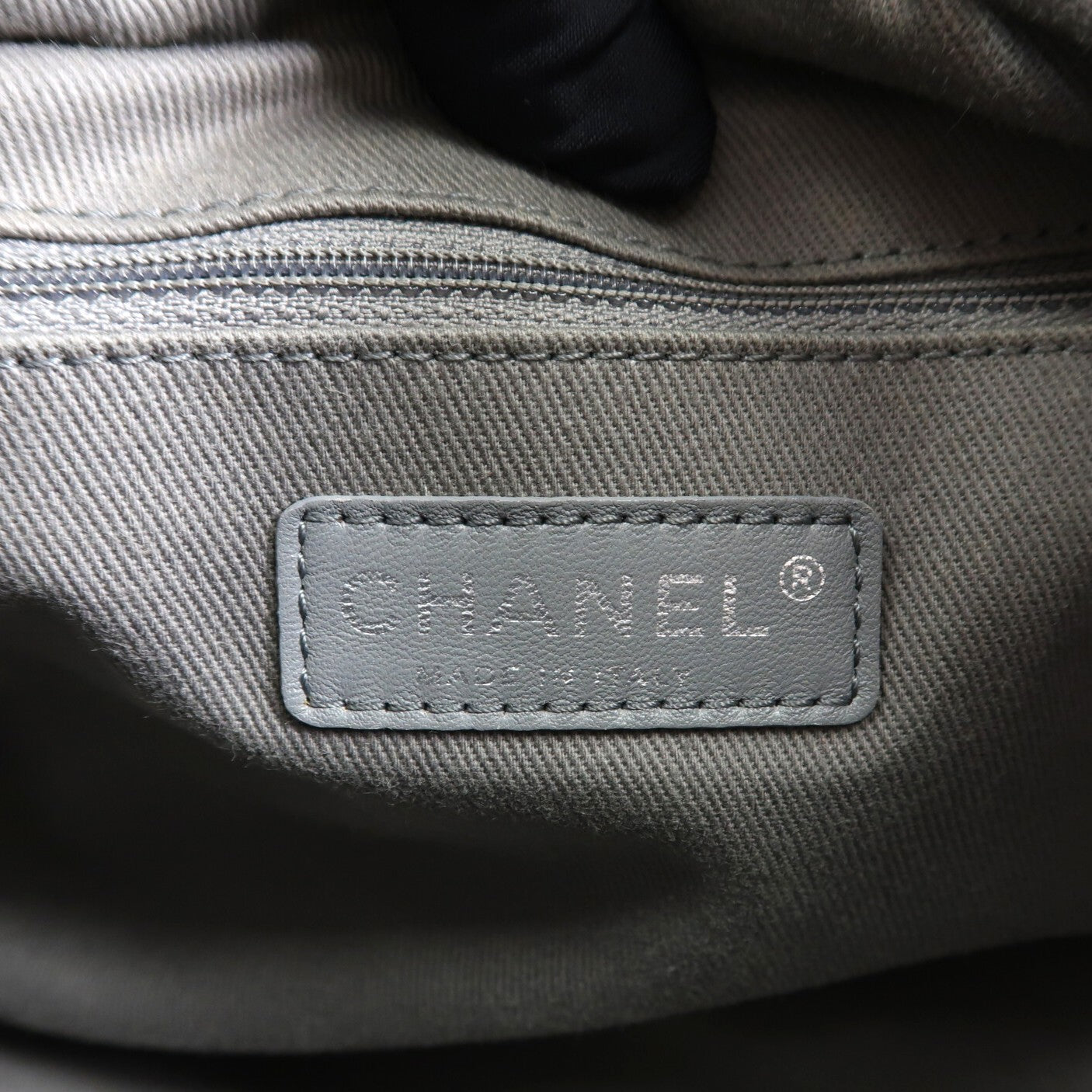 CHANEL 牛皮皮革Chain Shoulder銀扣鏈帶手挽肩背兩用袋