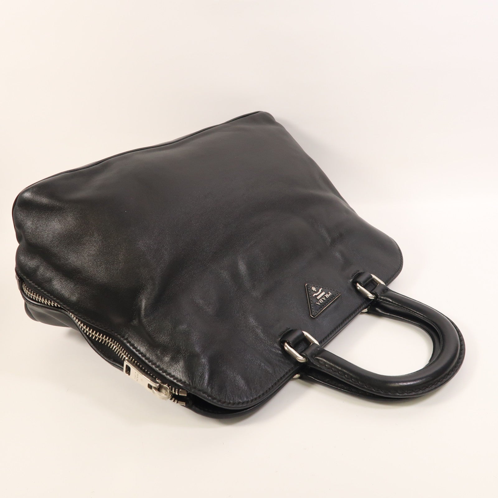 PRADA 牛皮皮革2Way Shoulder銀扣手挽肩背兩用袋