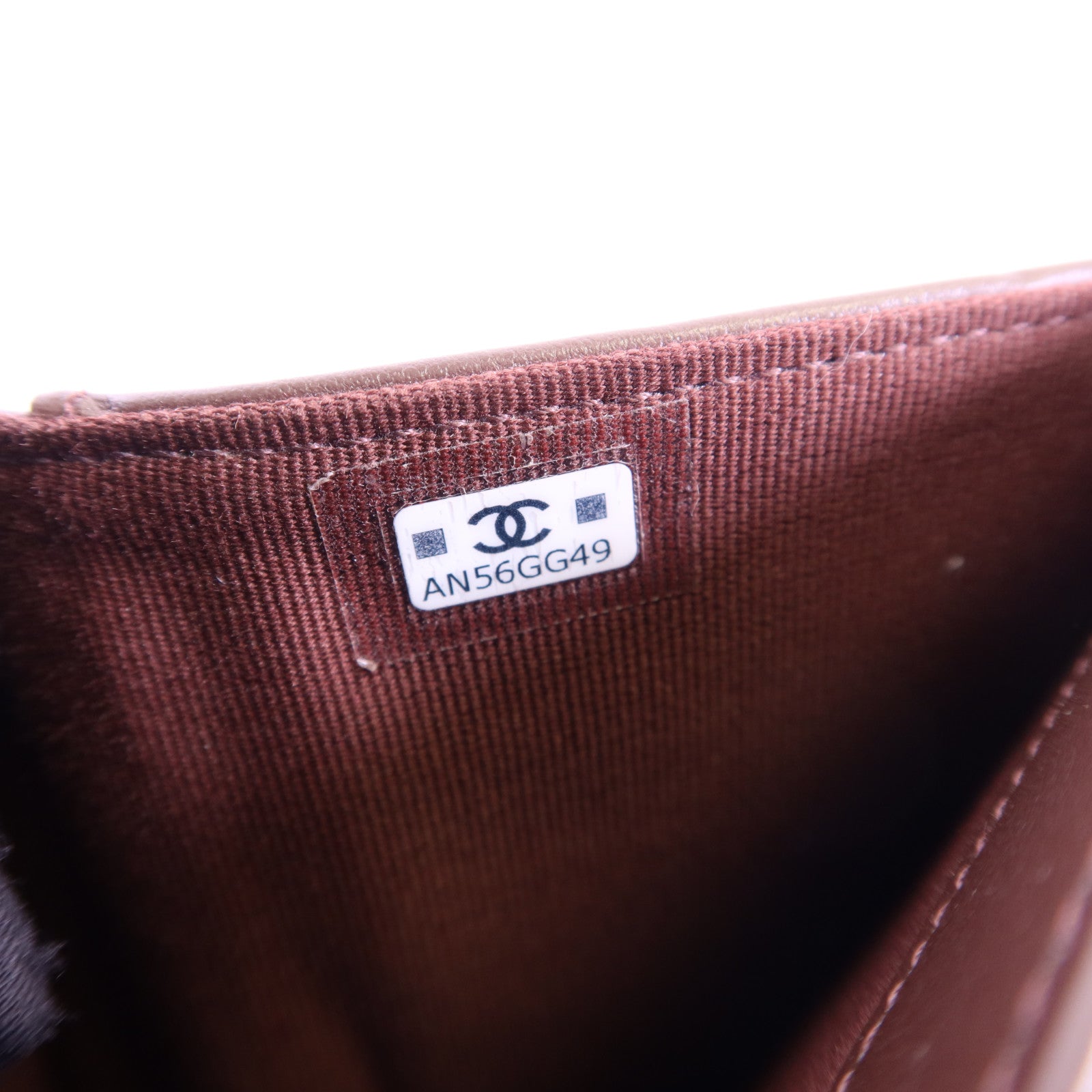 CHANEL 牛皮皮革Wallet金扣錢包