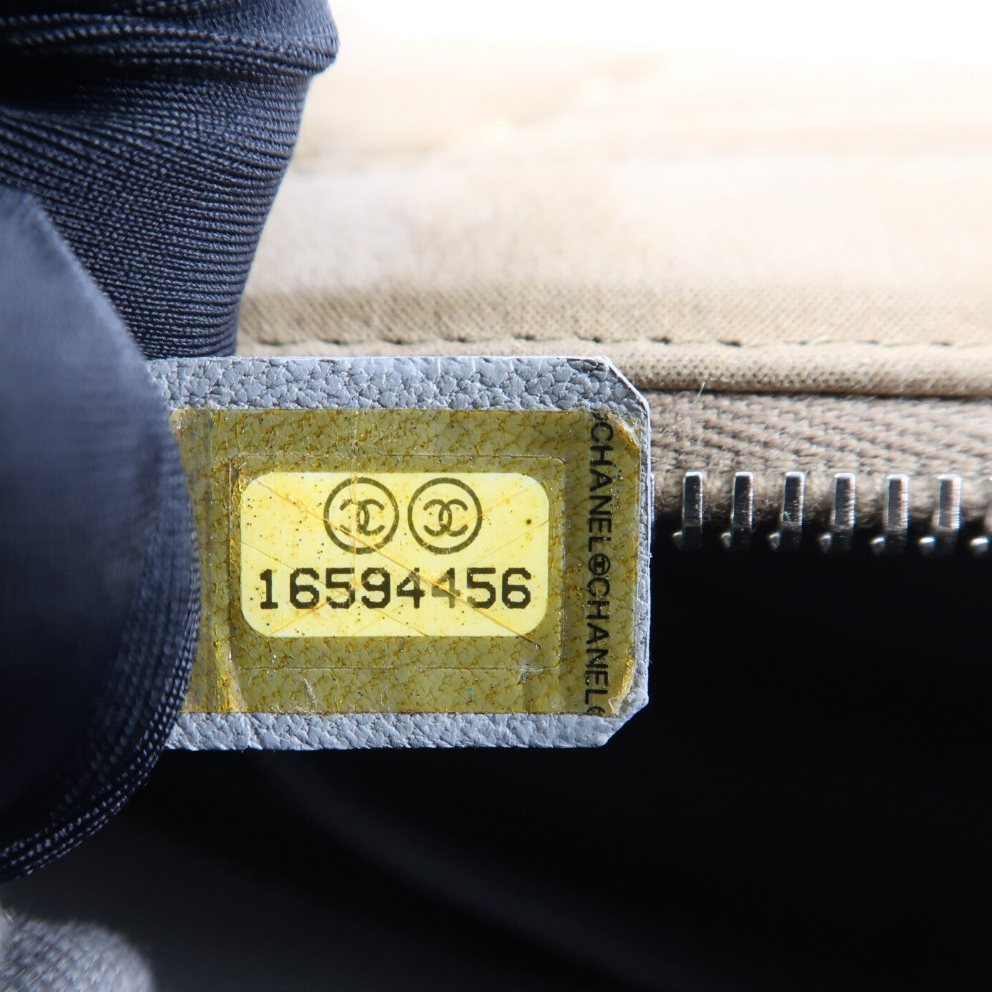 CHANEL 牛皮皮革Chain Shoulder銀扣鏈帶手挽肩背兩用袋