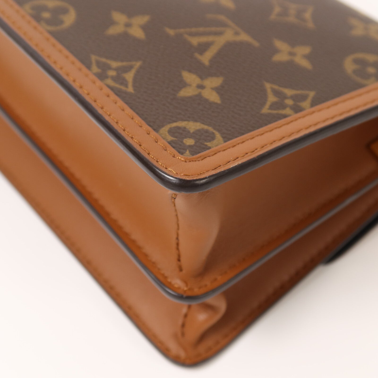 LOUIS VUITTON 【激減優惠】Monogram Reverse Mini Dauphine金扣肩背袋