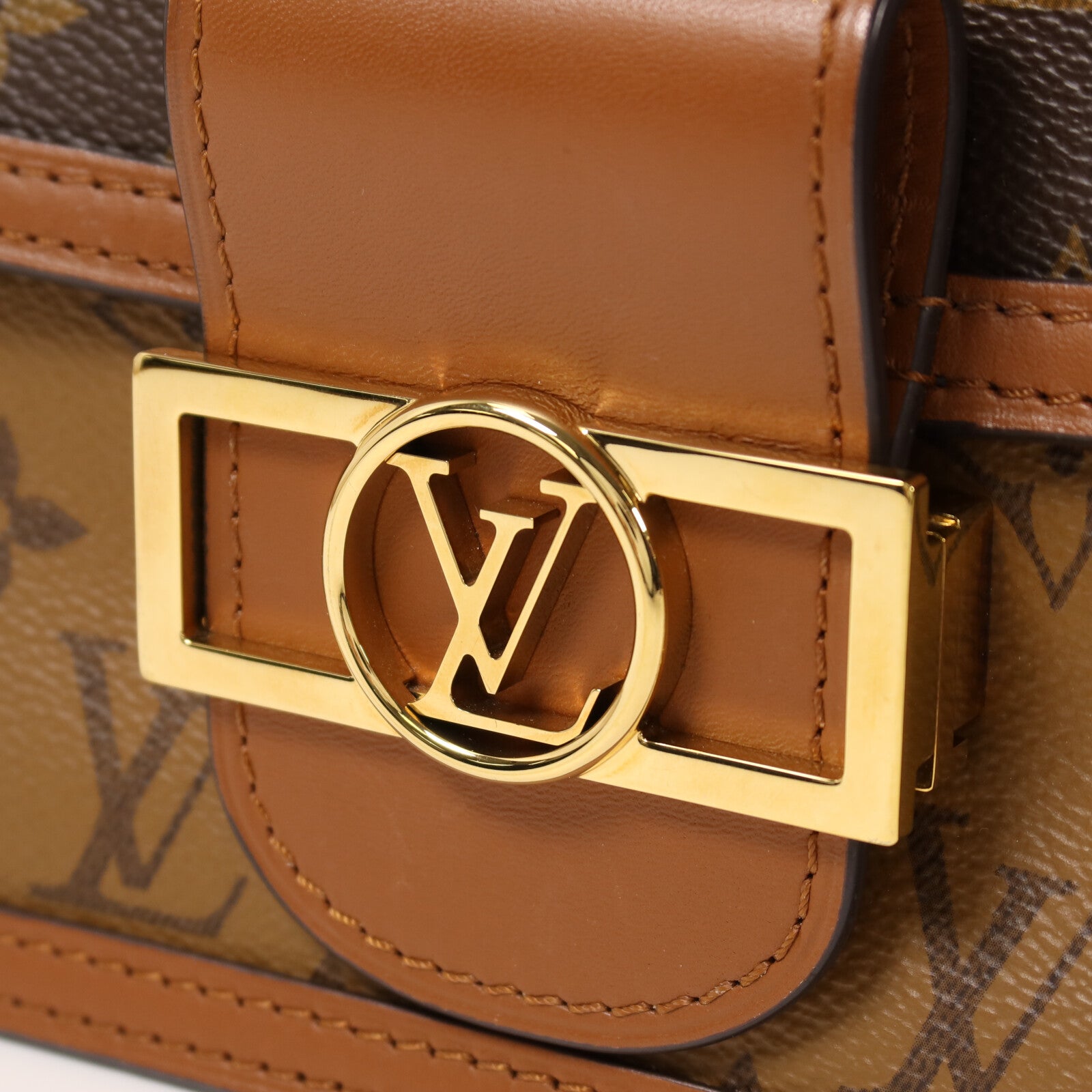 LOUIS VUITTON 【激減優惠】Monogram Reverse Mini Dauphine金扣肩背袋