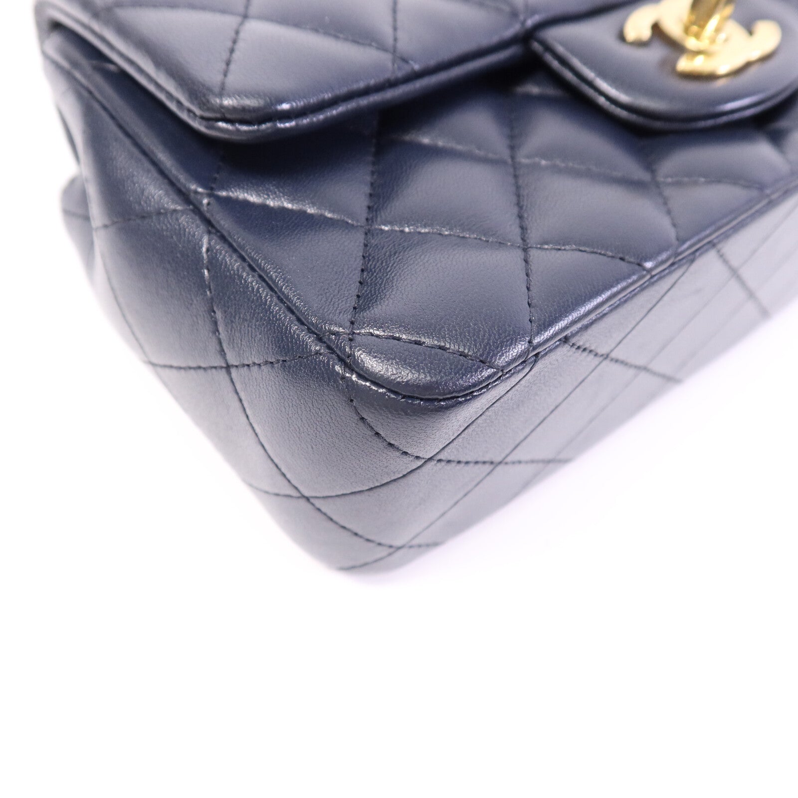 CHANEL 羊皮皮革Mini Classic 20金扣鏈帶肩背袋