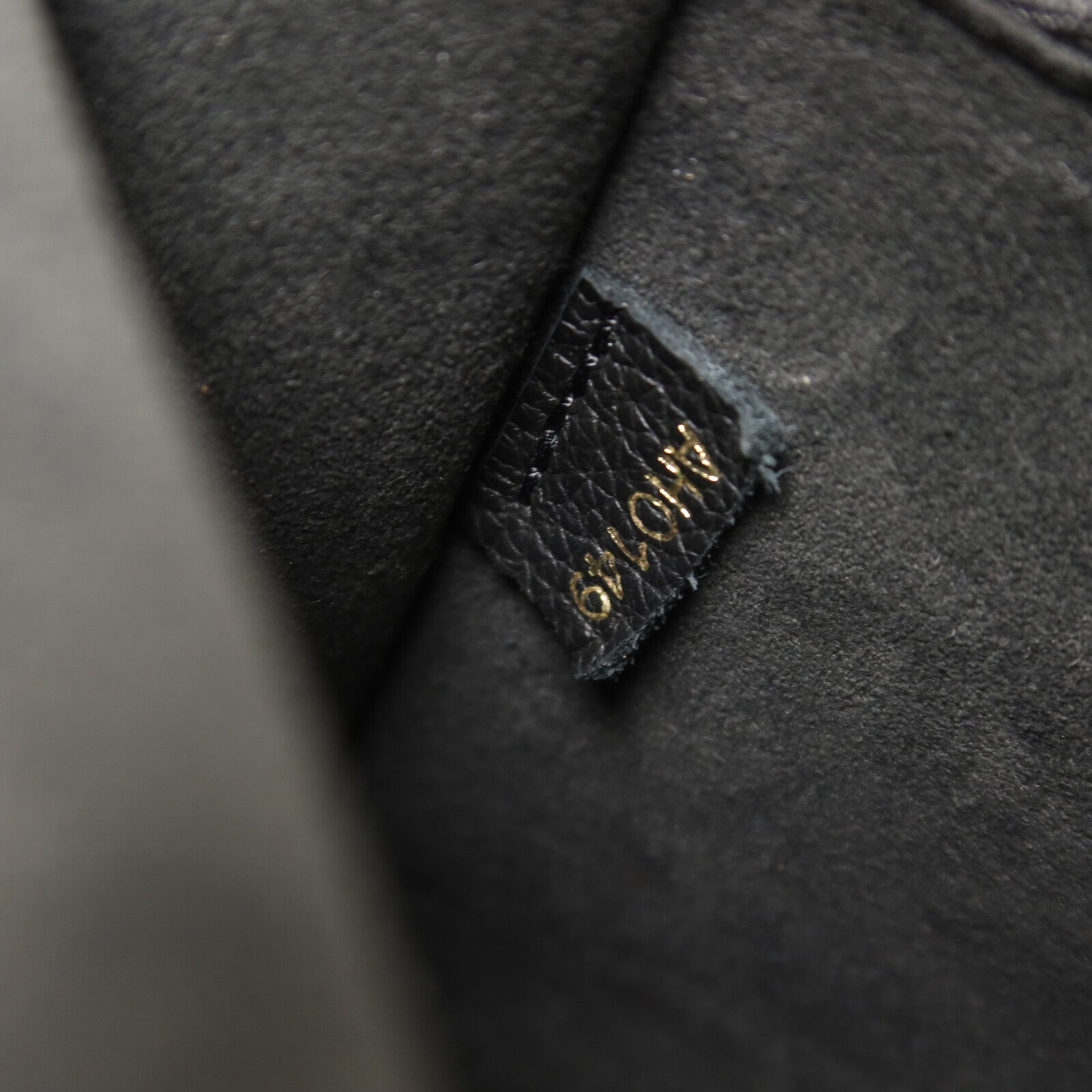 LOUIS VUITTON Monogram Victoire鏈帶肩背袋