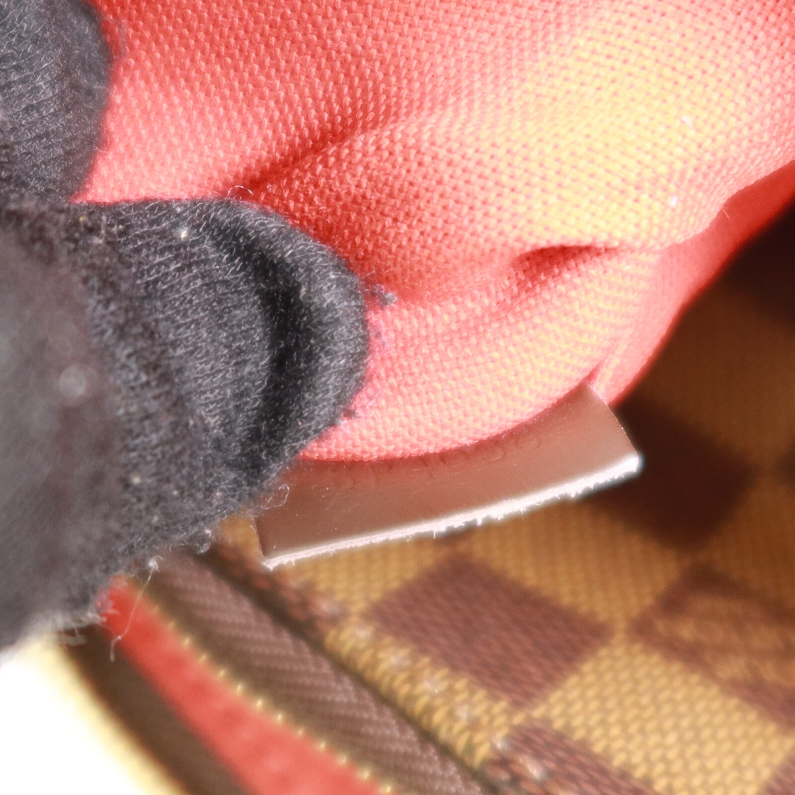 LOUIS VUITTON Damier Bloomsbury PM肩背袋