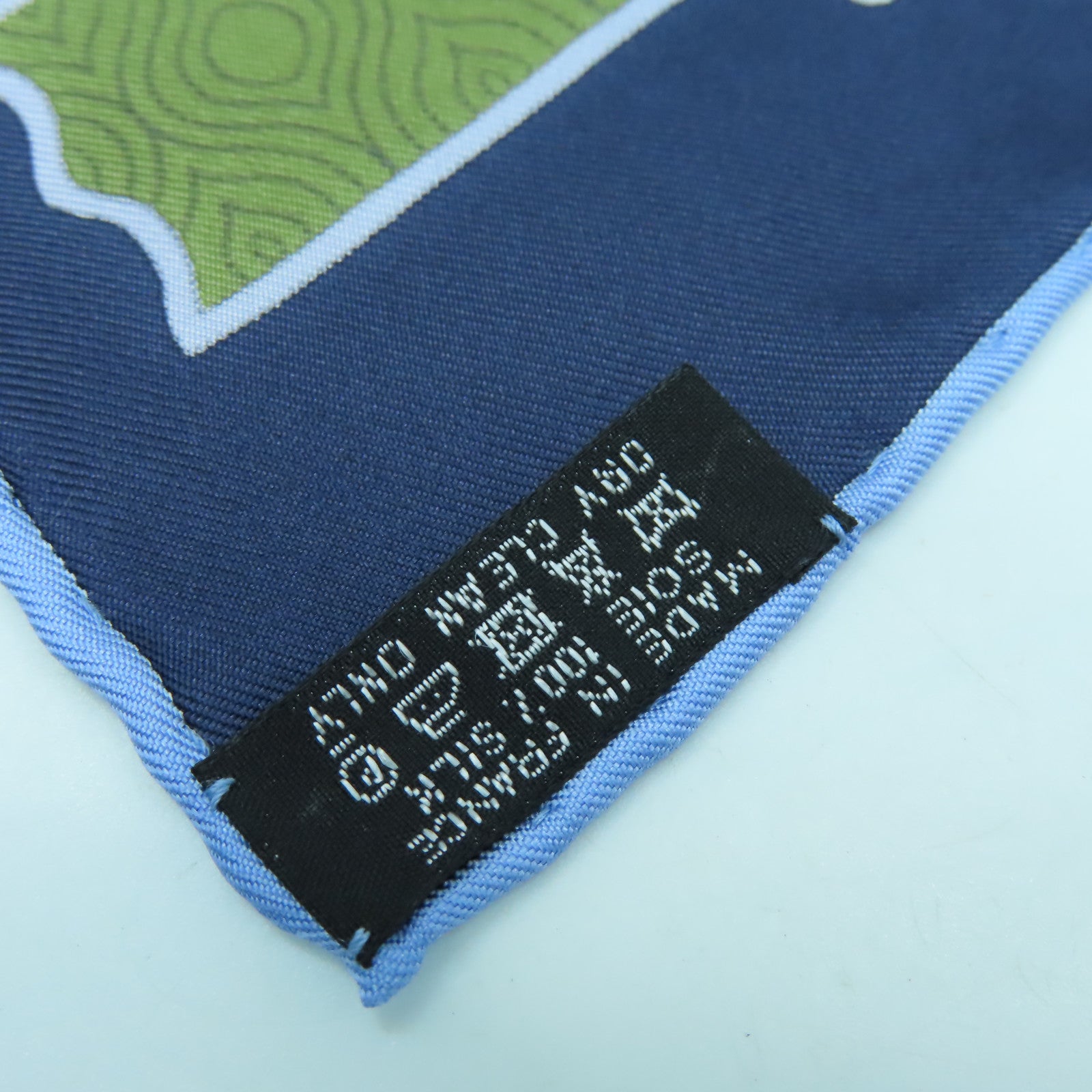 HERMES 【激減優惠】絲質Scarf 90x90f絲巾深藍色