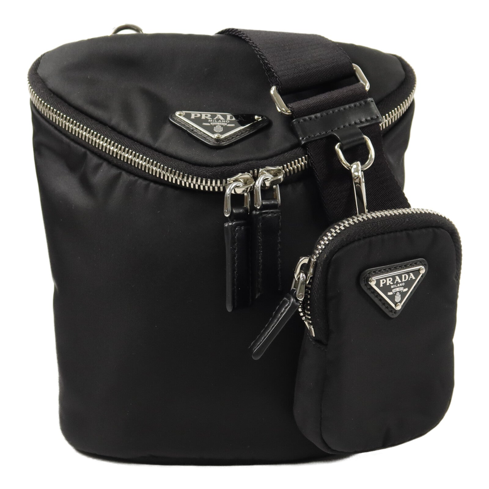 PRADA 尼龍Triangle Classic Crossbody Bag肩背袋