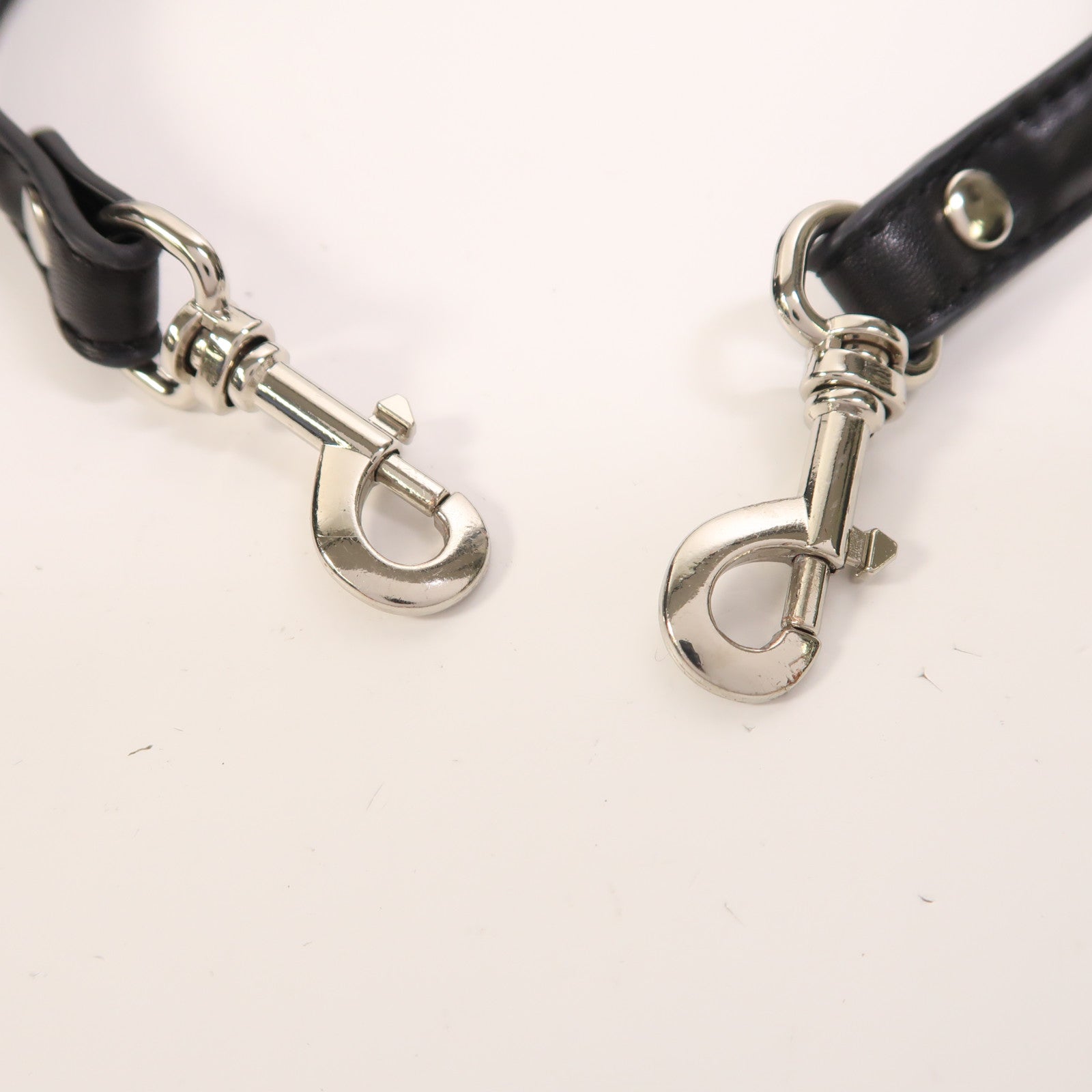 PRADA 牛皮皮革2Way Shoulder銀扣手挽肩背兩用袋
