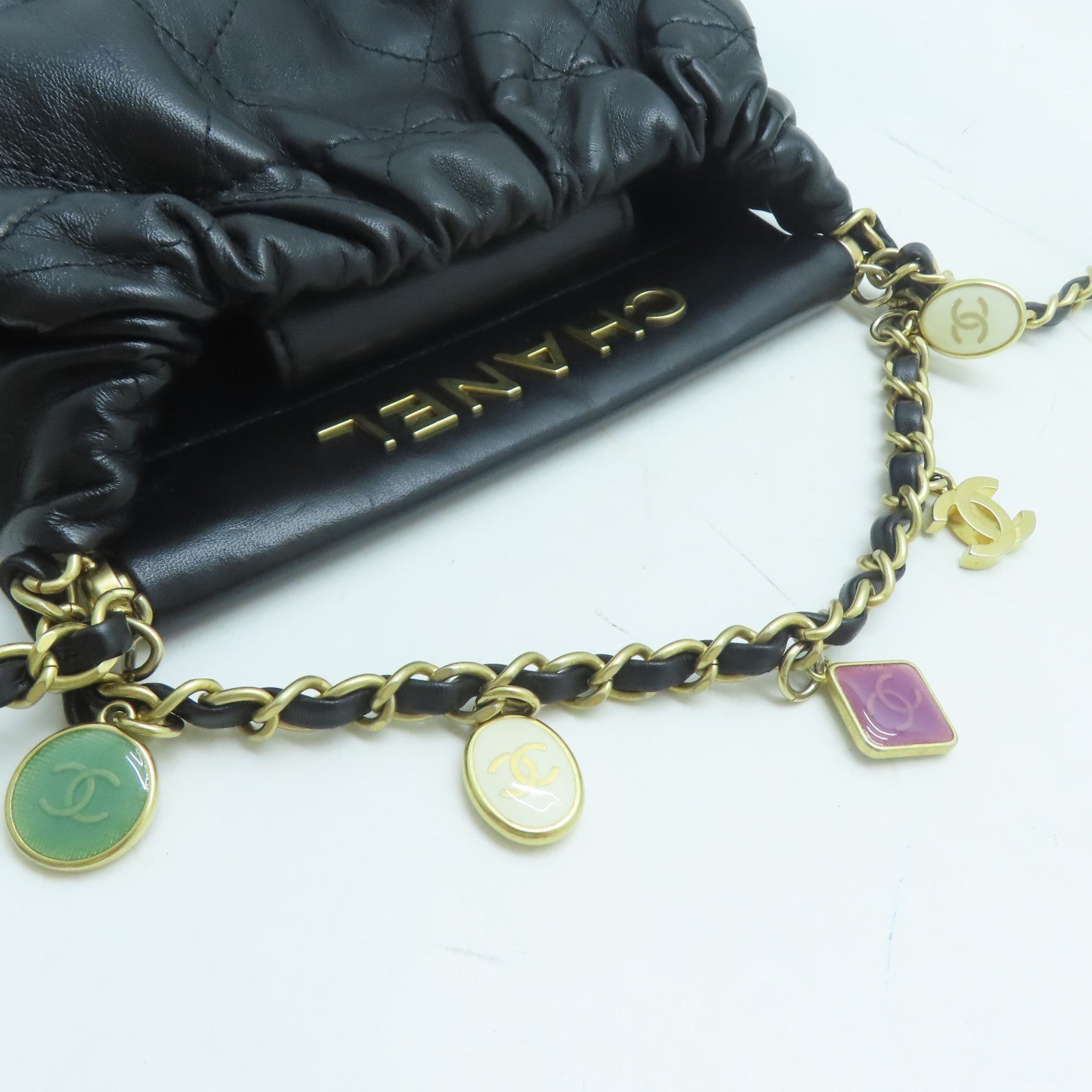 CHANEL 羊皮皮革Mini Bucket Bag金扣鏈帶手挽肩背兩用袋黑色