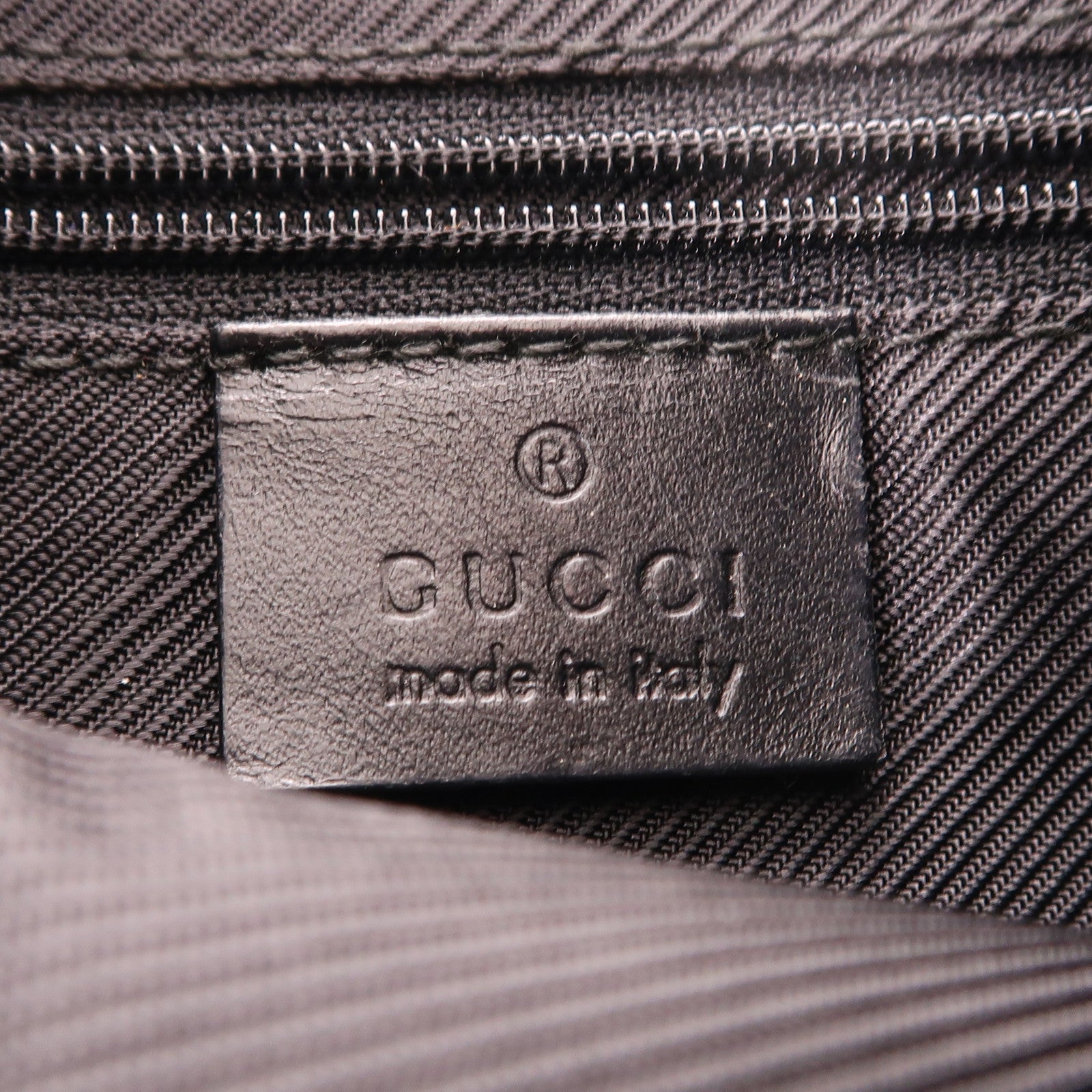 GUCCI 帆布Shoulder Bag銀扣肩背袋