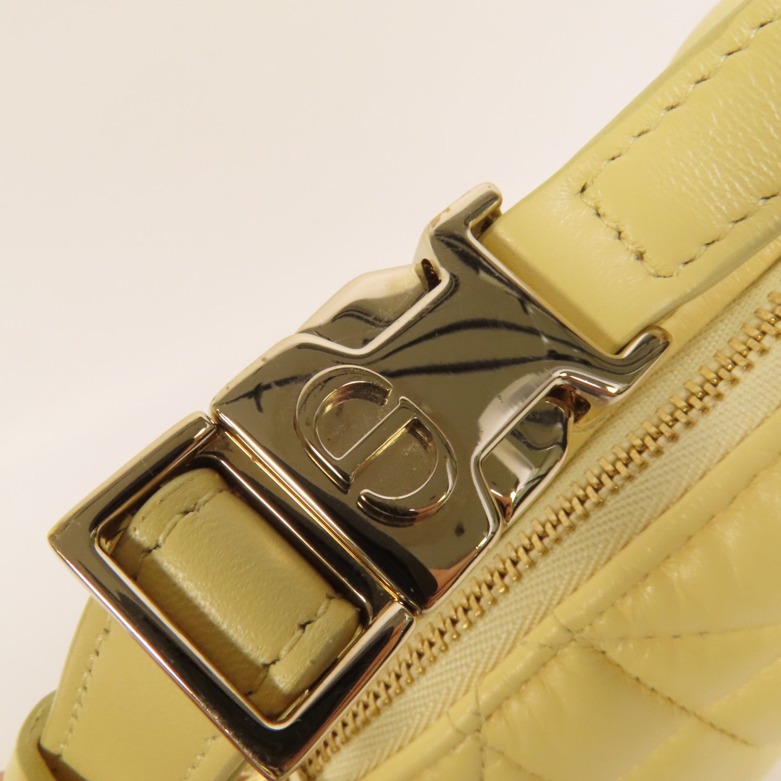 Dior 牛皮皮革Travel Nomad Pouch Small金扣手挽袋