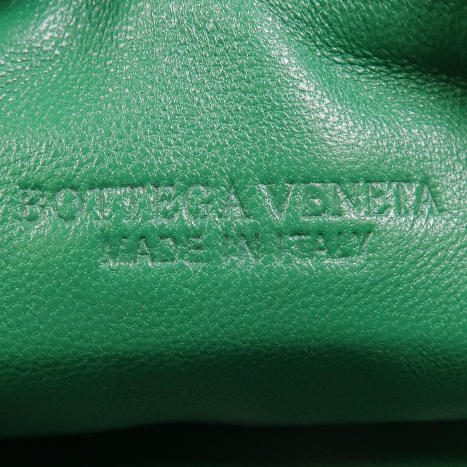 BOTTEGA VENETA 【激減優惠】牛皮皮革Mini Jodie金扣手挽袋