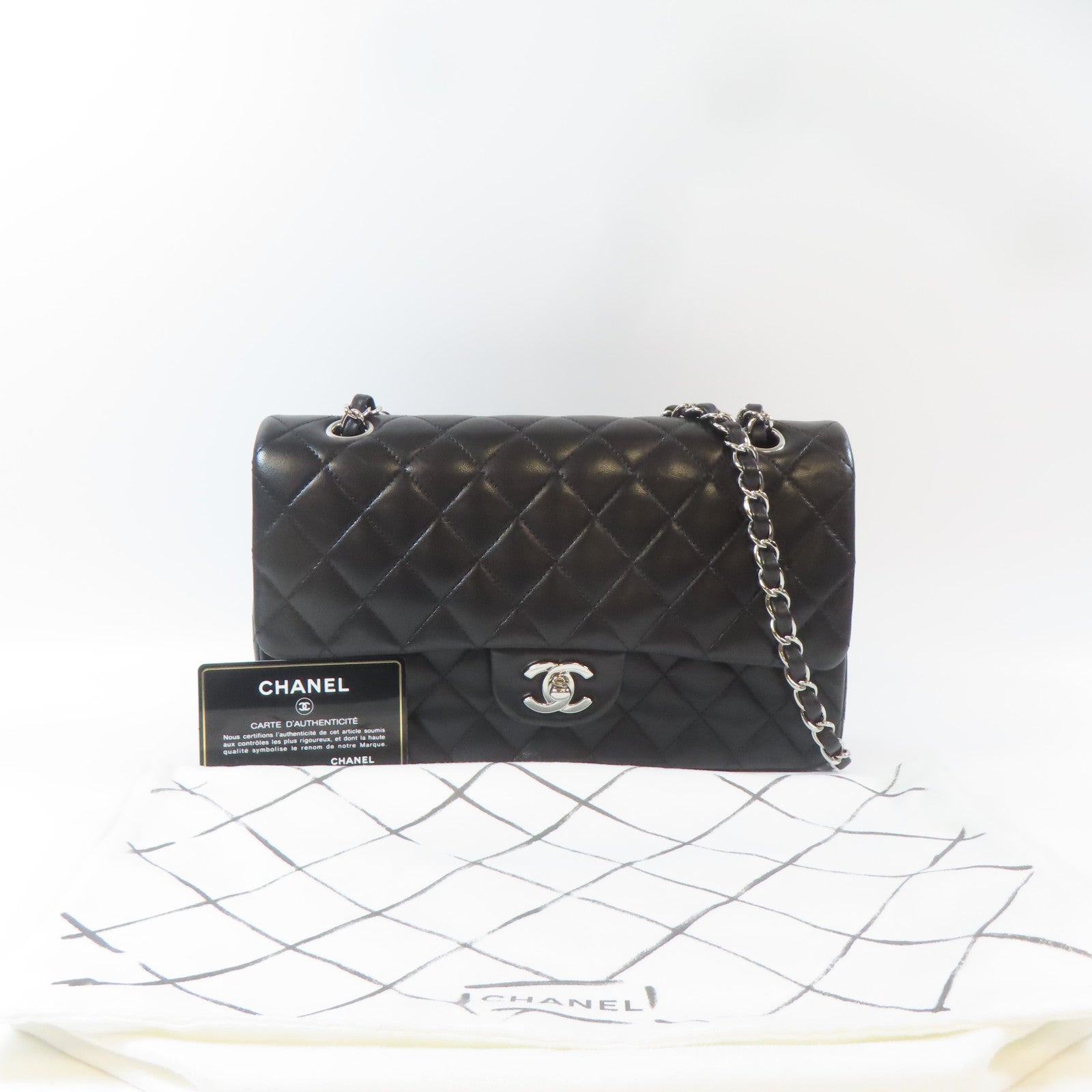 CHANEL 【激減優惠】菱格羊皮皮革Classic Flap 25cm銀扣鏈帶肩背袋黑色
