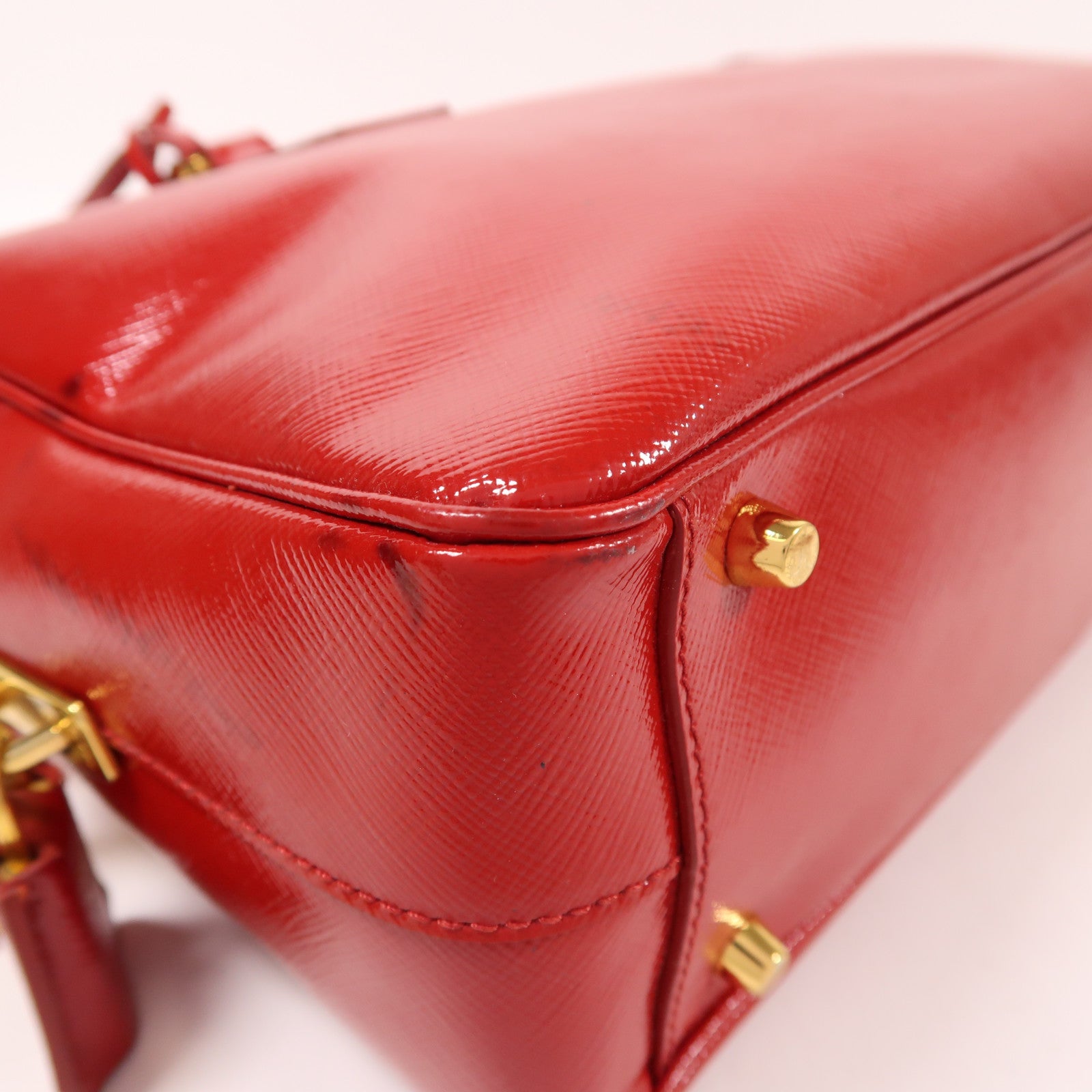 PRADA Saffiano Vernic 2 Way Shoulder金扣手挽肩背兩用袋