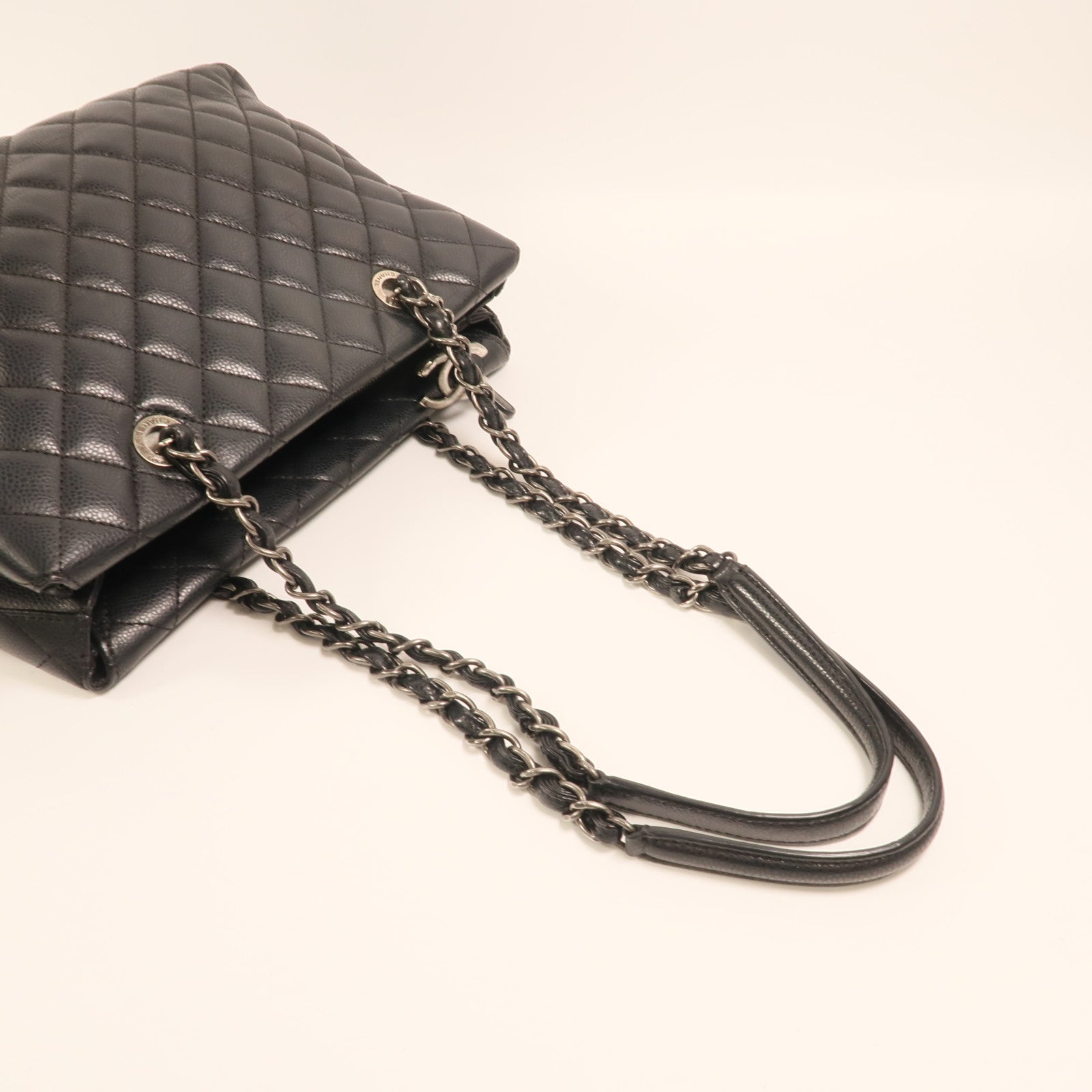 CHANEL 牛皮皮革Chain Shoulder銀扣鏈帶肩背袋