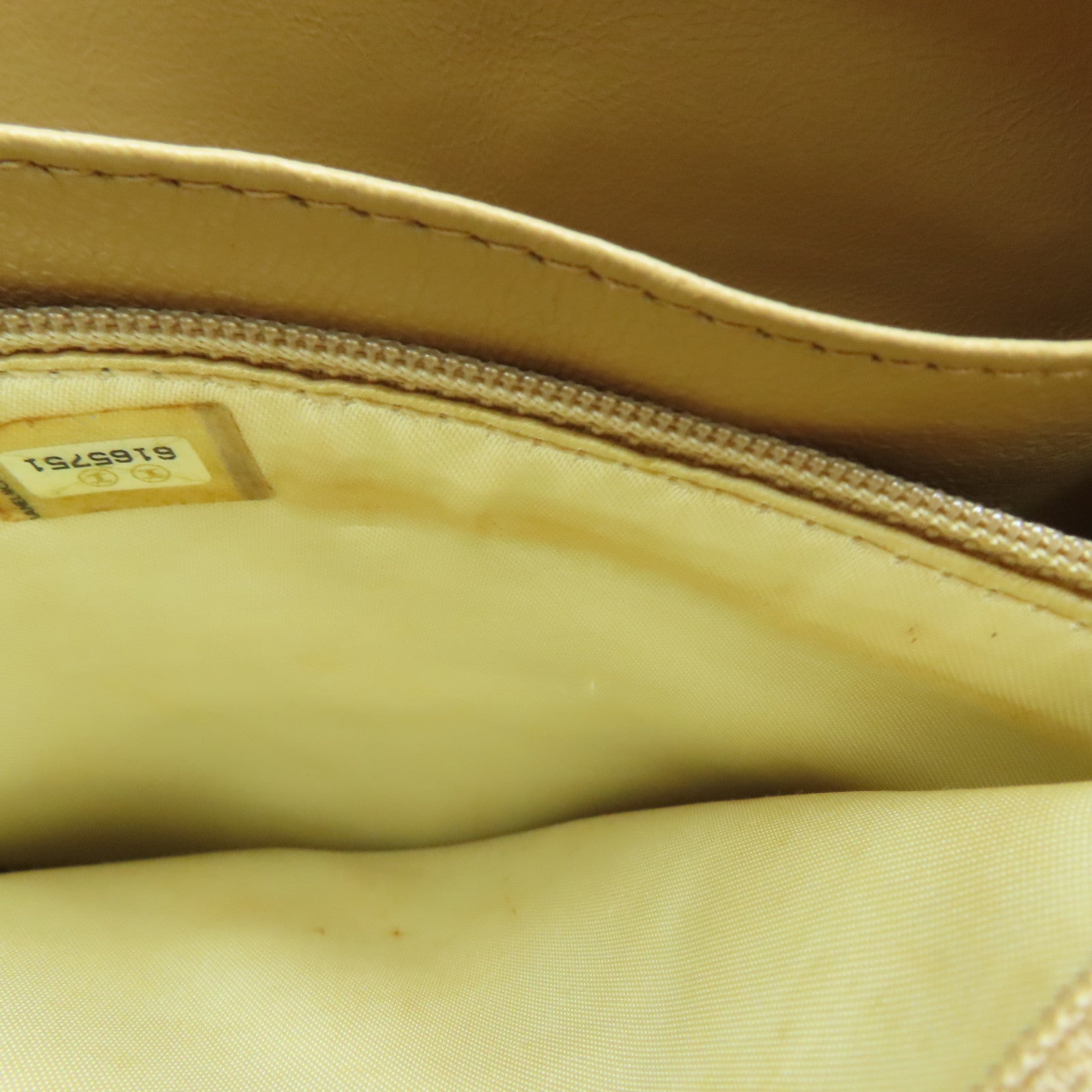 CHANEL 【激减优惠】菱格漆皮皮革Vintage Handbag手提袋黄色