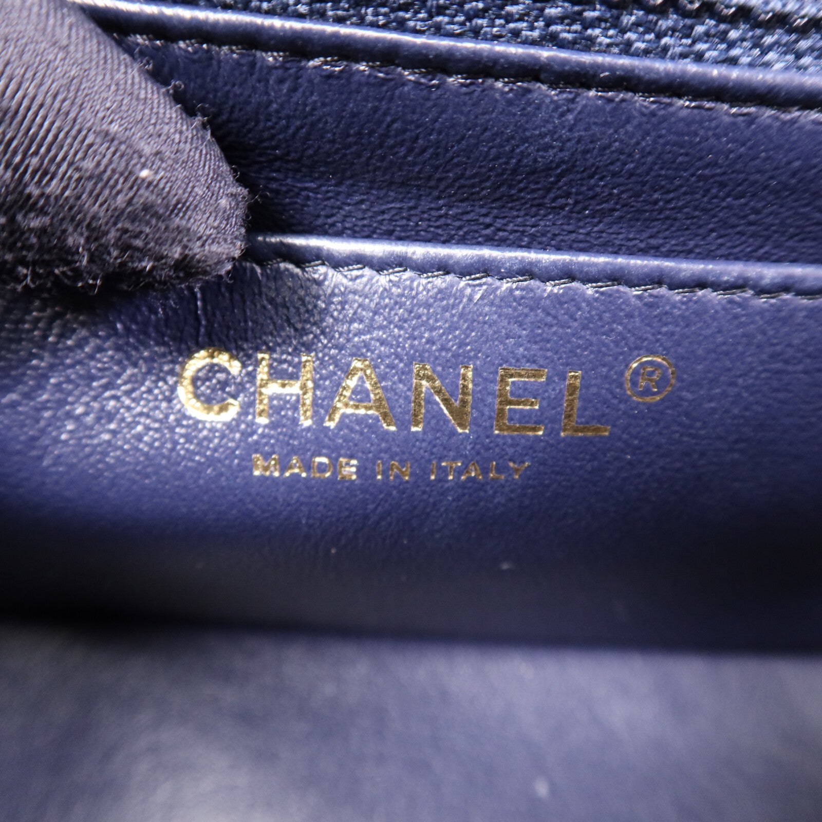 CHANEL 羊皮皮革Mini Classic 20金扣鏈帶肩背袋