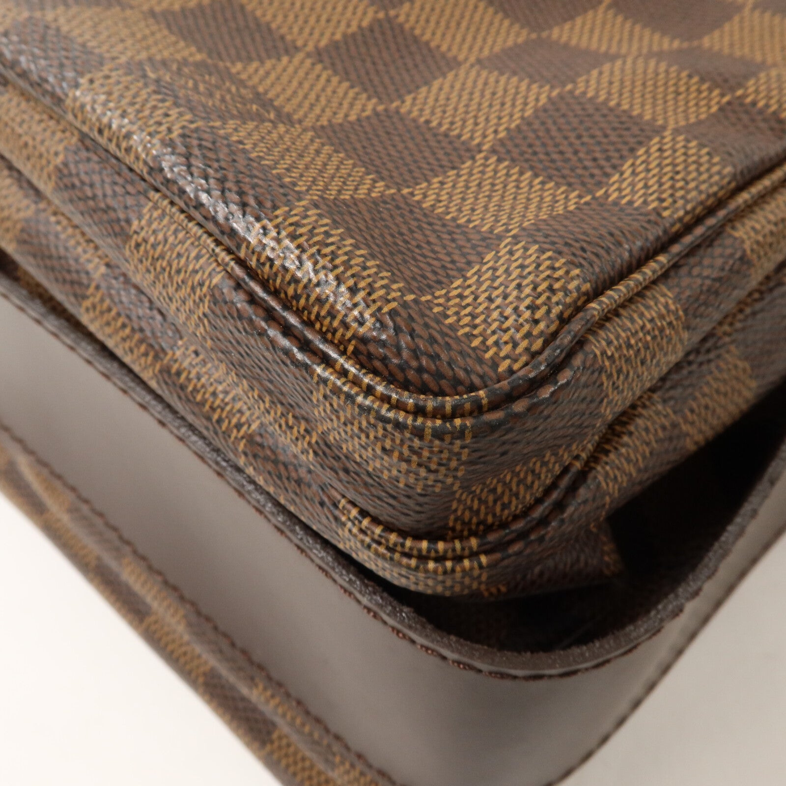 LOUIS VUITTON Damier Naviglio肩背袋