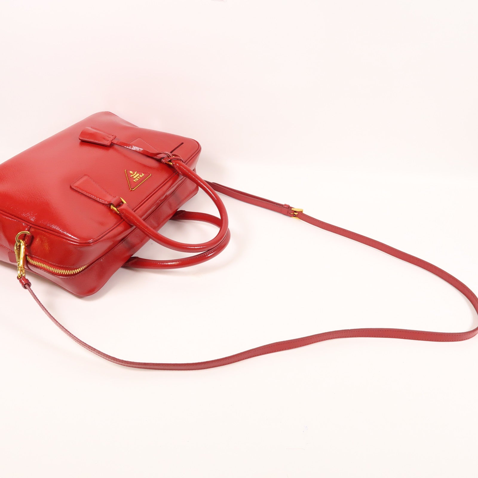 PRADA Saffiano Vernic 2 Way Shoulder金扣手挽肩背兩用袋