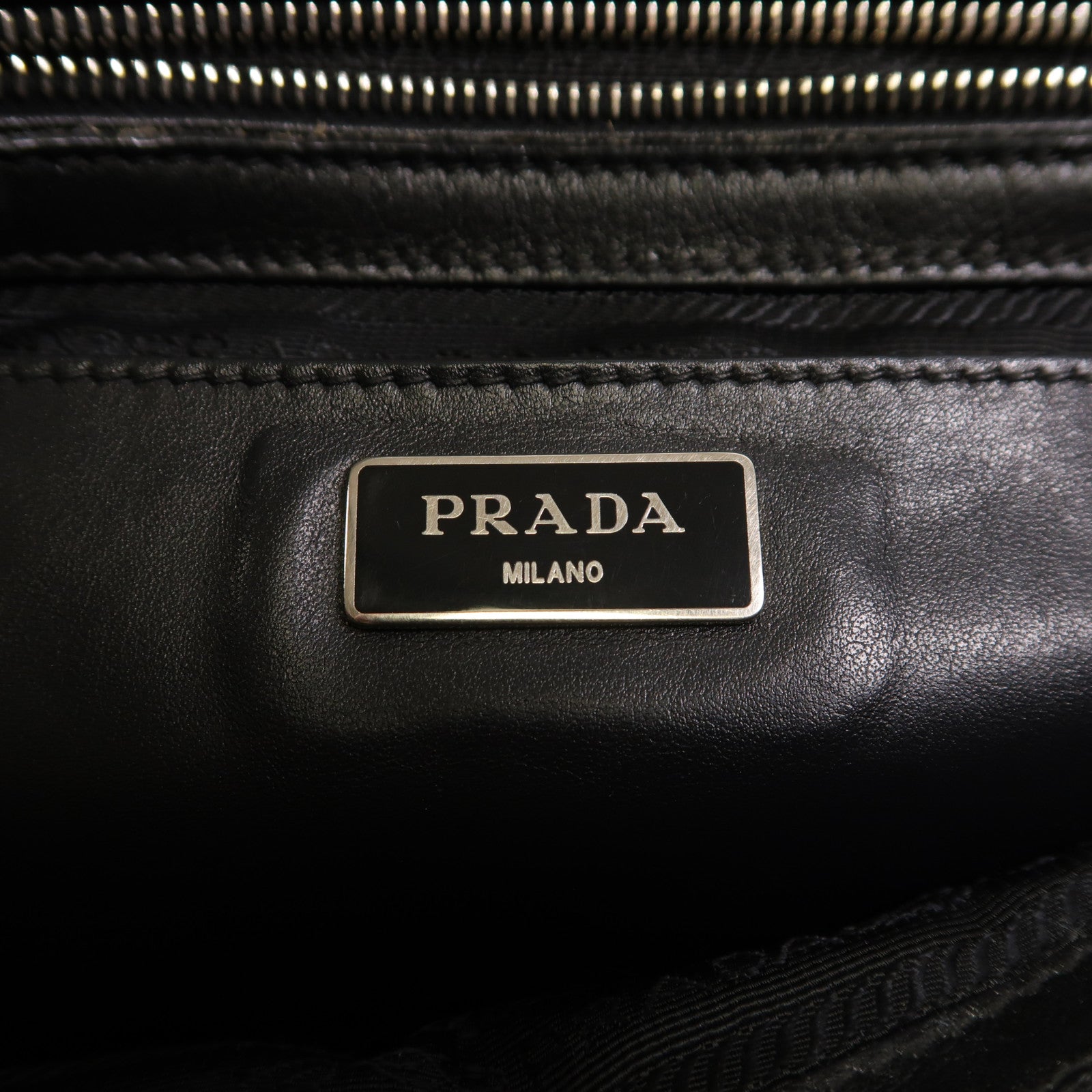 PRADA 牛皮皮革2Way Shoulder銀扣手挽肩背兩用袋