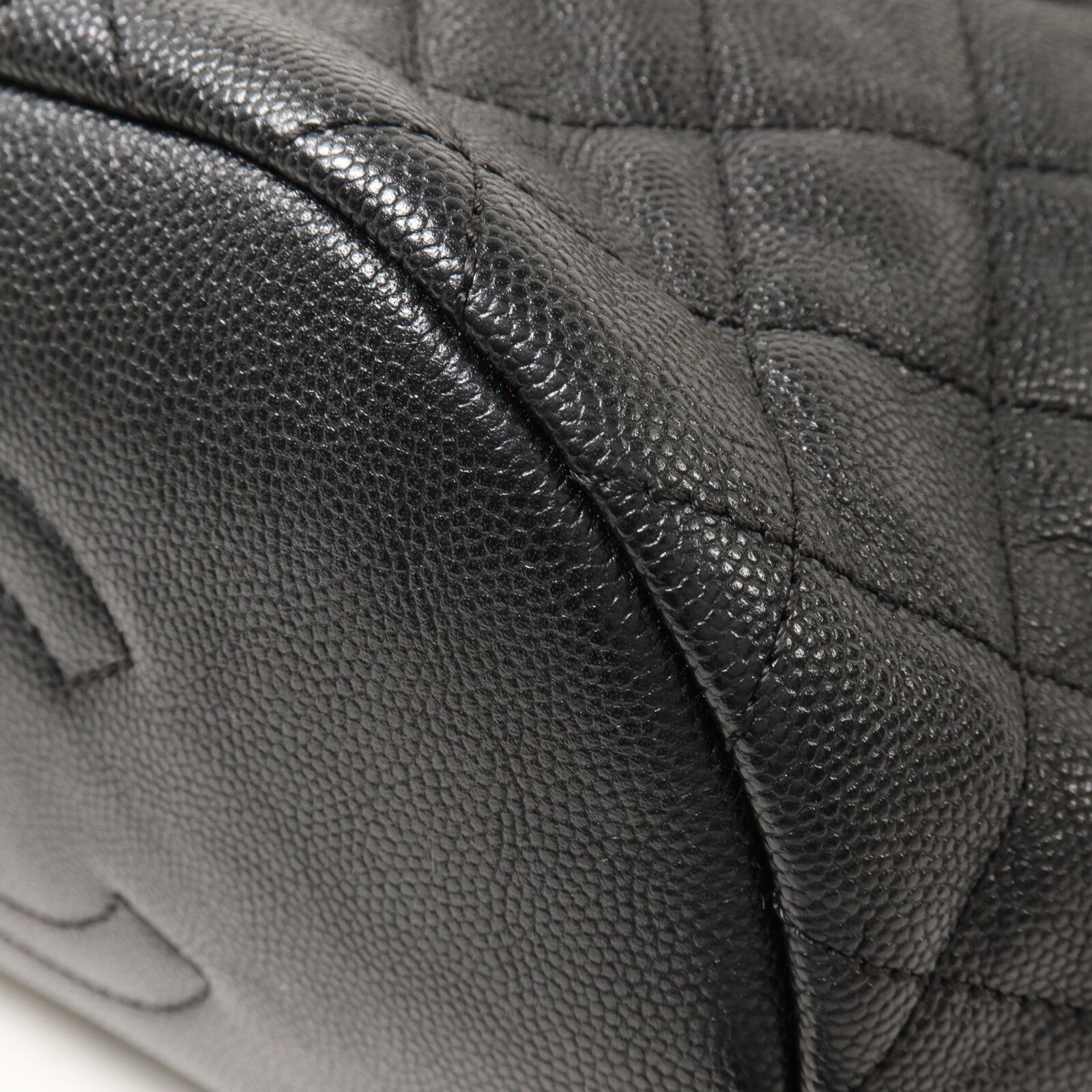 CHANEL 牛皮皮革Chain Backpack鏈帶背包
