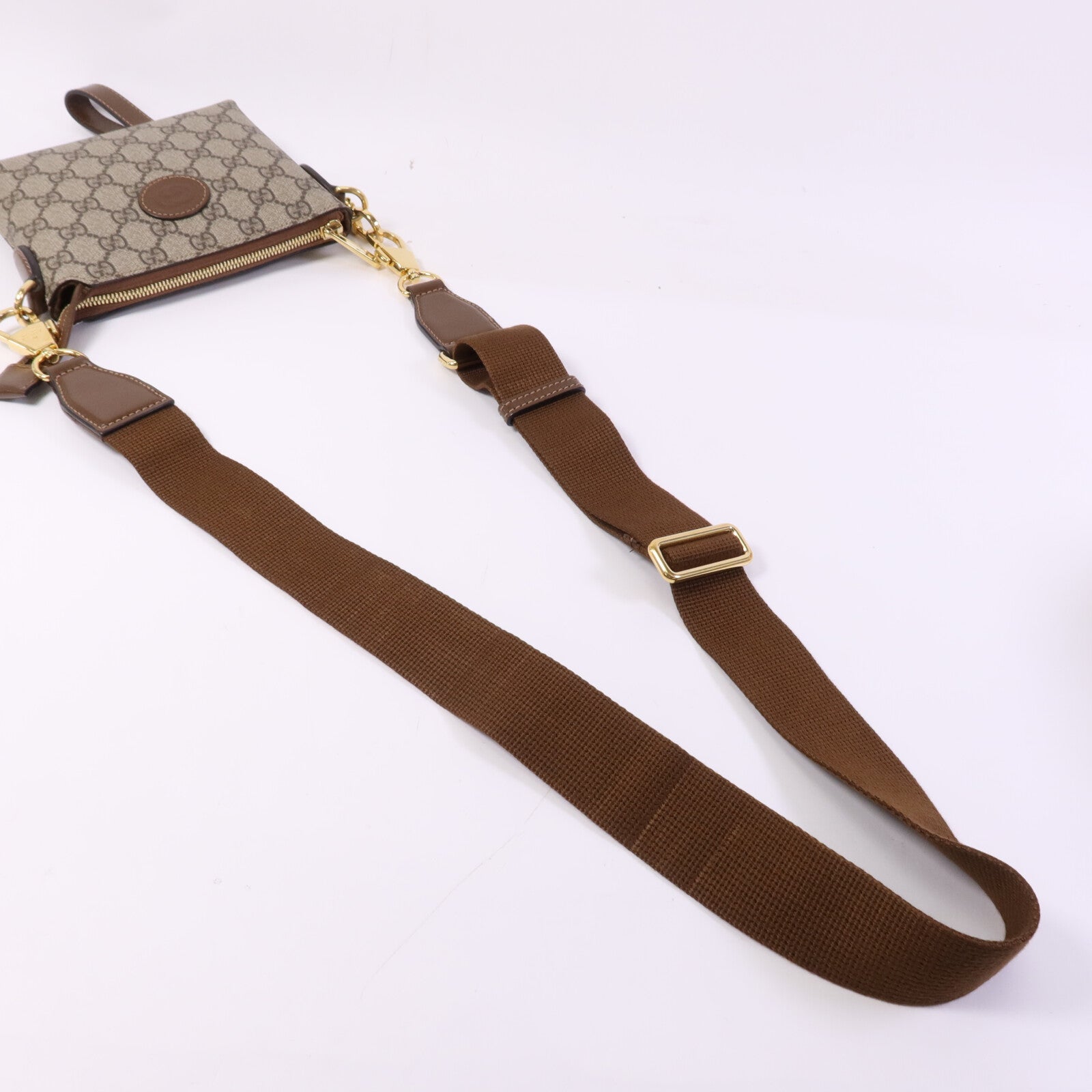 GUCCI 塗層帆布Interlocking G Messenger Bag金扣肩背袋