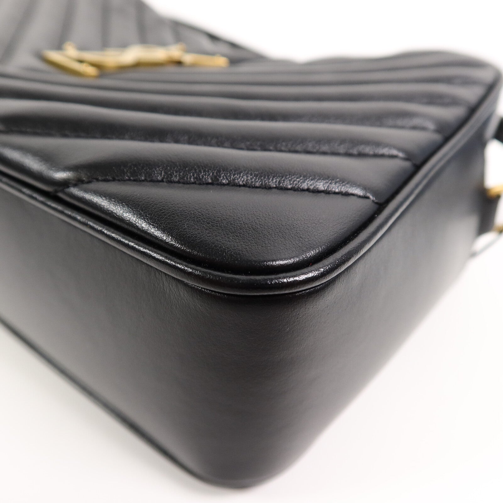 YVES SAINT LAURENT 牛皮皮革Lou Camera Bag肩背袋