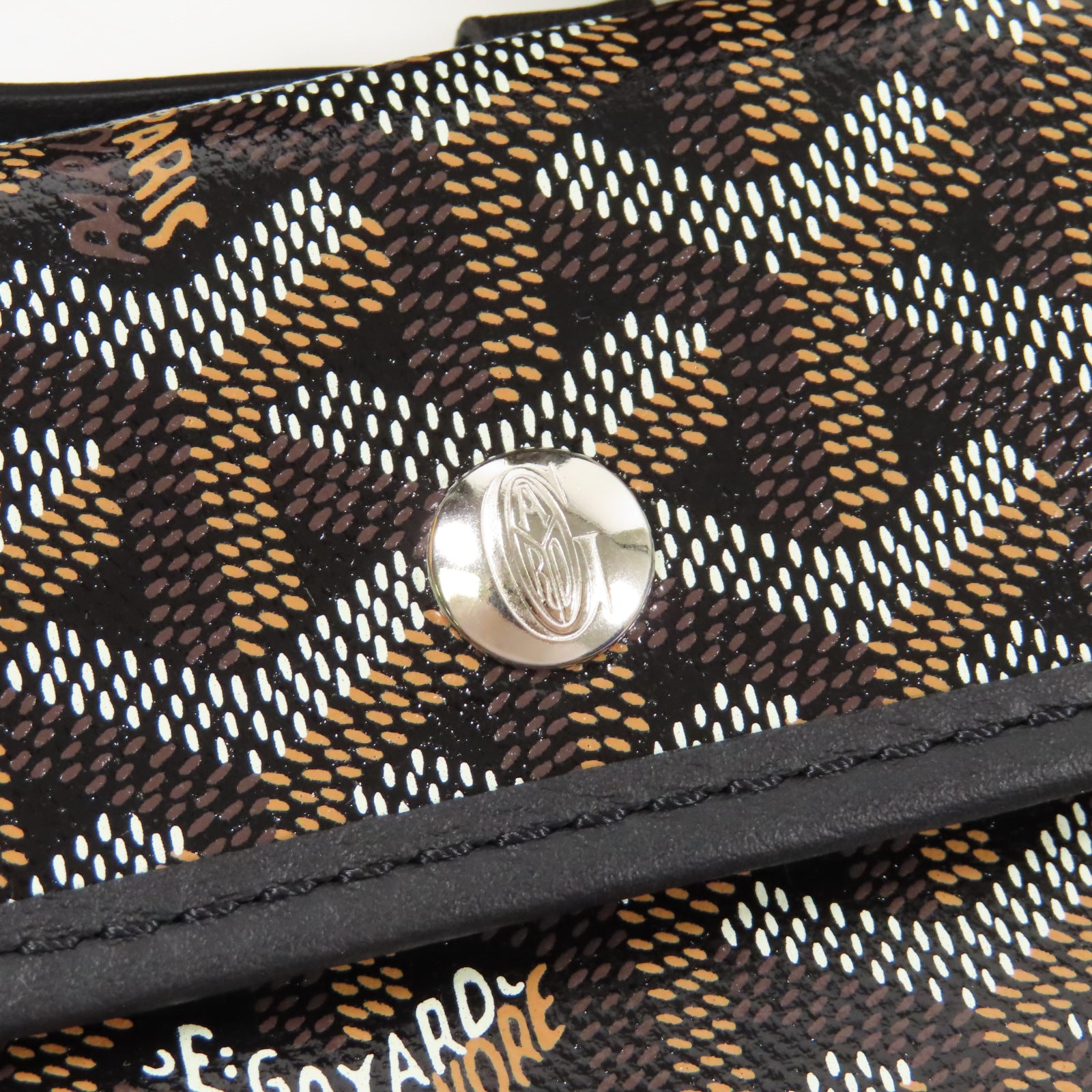 GOYARD 塗層帆布Anjou Mini Bag銀扣手挽袋黑色