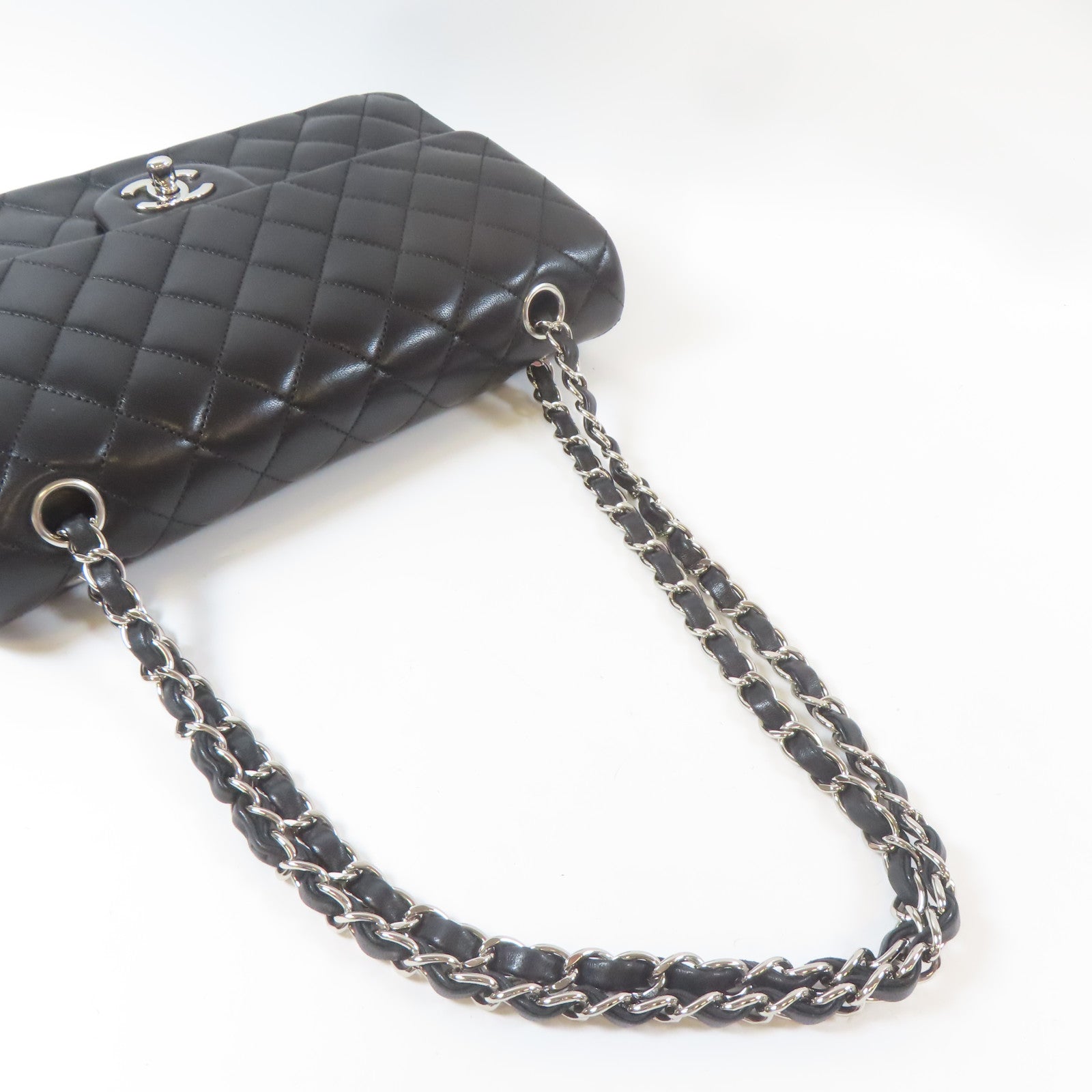 CHANEL 【激減優惠】菱格羊皮皮革Classic Flap 25cm銀扣鏈帶肩背袋黑色