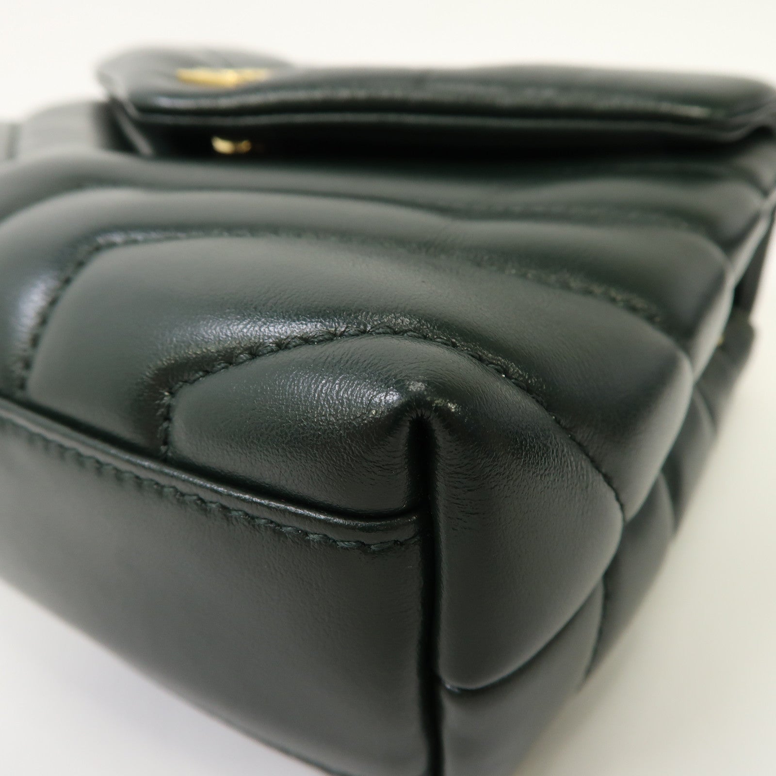 SAINT LAURENT 斜紋牛皮皮革Lou Lou金扣肩背袋綠色