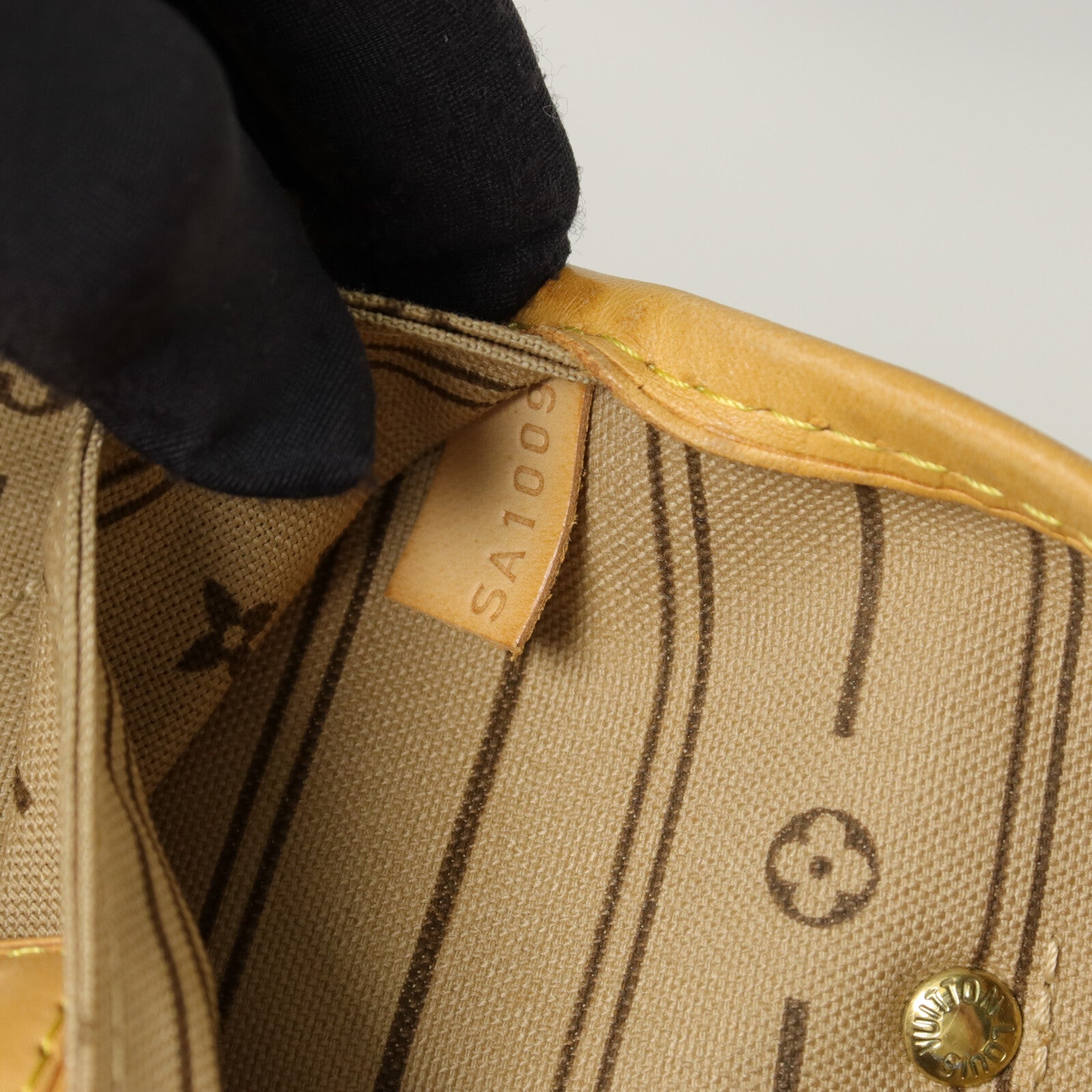 LOUIS VUITTON Monogram Neverfull MM手挽袋