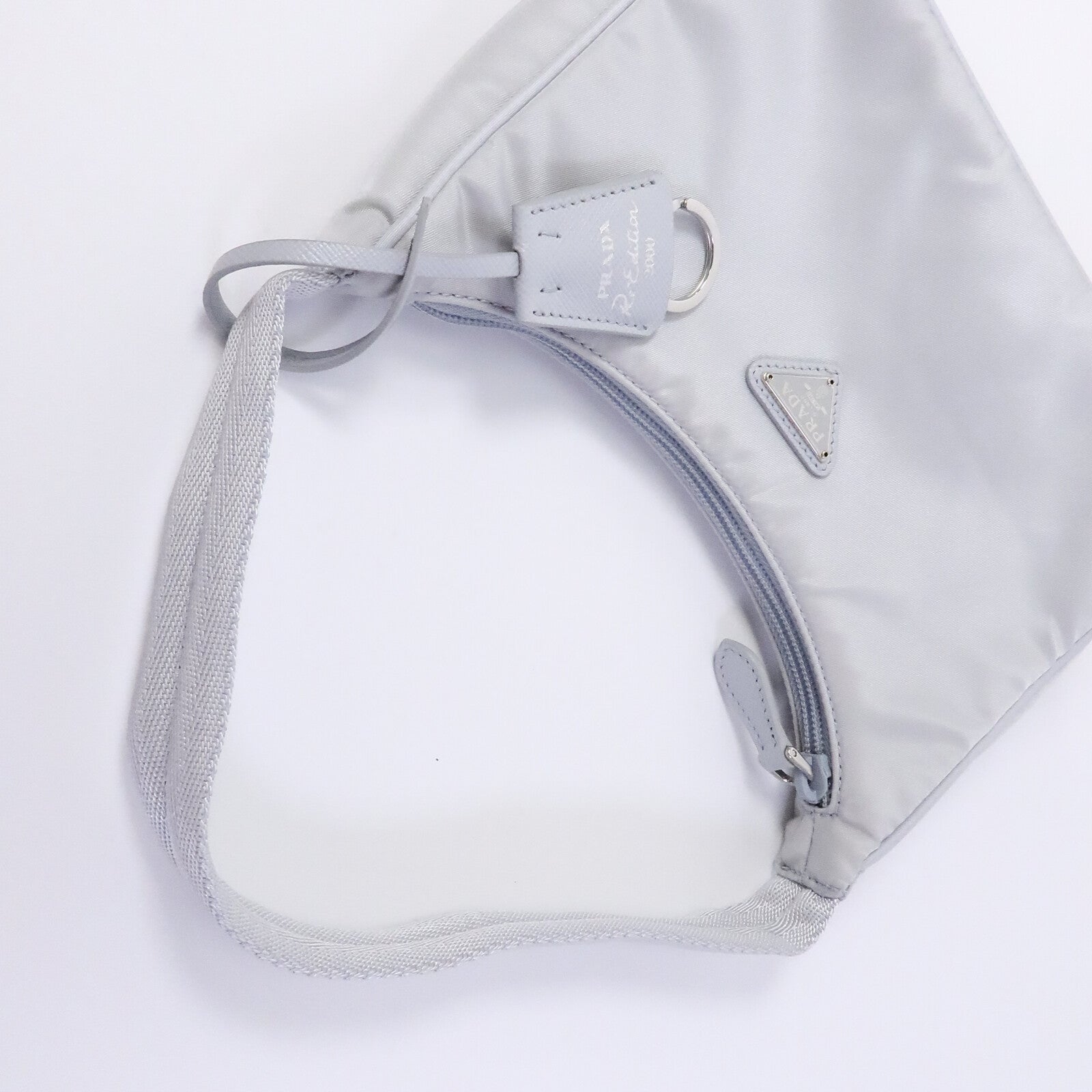 PRADA 尼龍Re-Edition 2000 Mini肩背袋