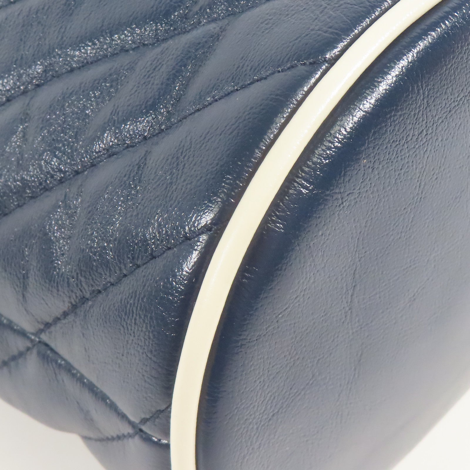 GUCCI 牛皮皮革GG Marmont Bucket銀扣鏈帶肩背袋