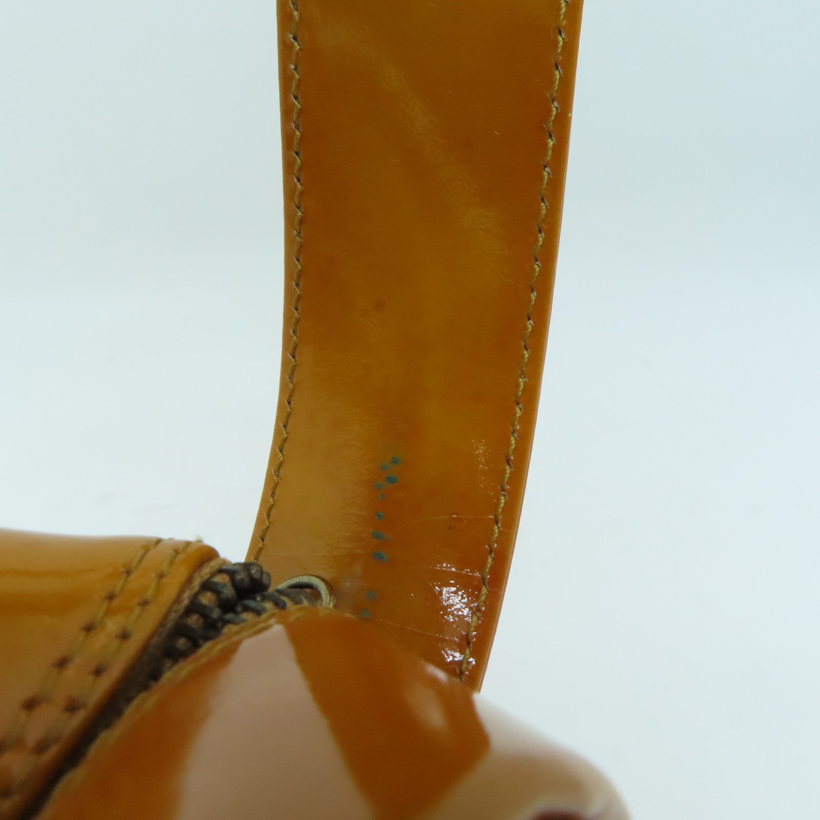 CHANEL 【激减优惠】菱格漆皮皮革Vintage Handbag手提袋黄色