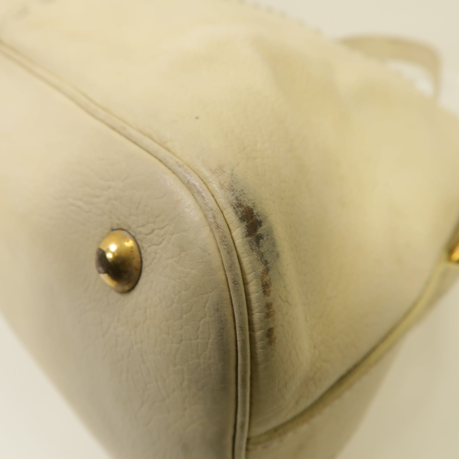 SAINT LAURENT 【激減優惠】牛皮皮革Hand Bag金扣手提袋白色