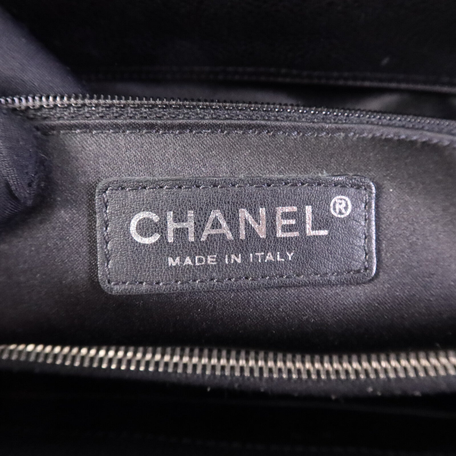 CHANEL GST Grand Shopping Tote Bag鏈帶肩背袋
