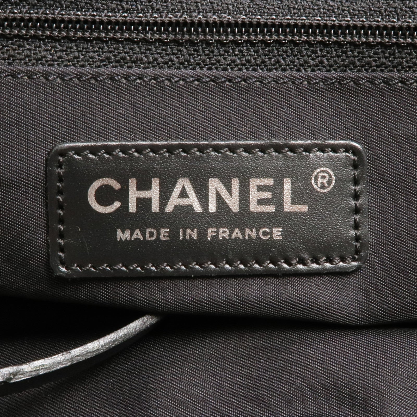 CHANEL 尼龍New Travel Line肩背袋