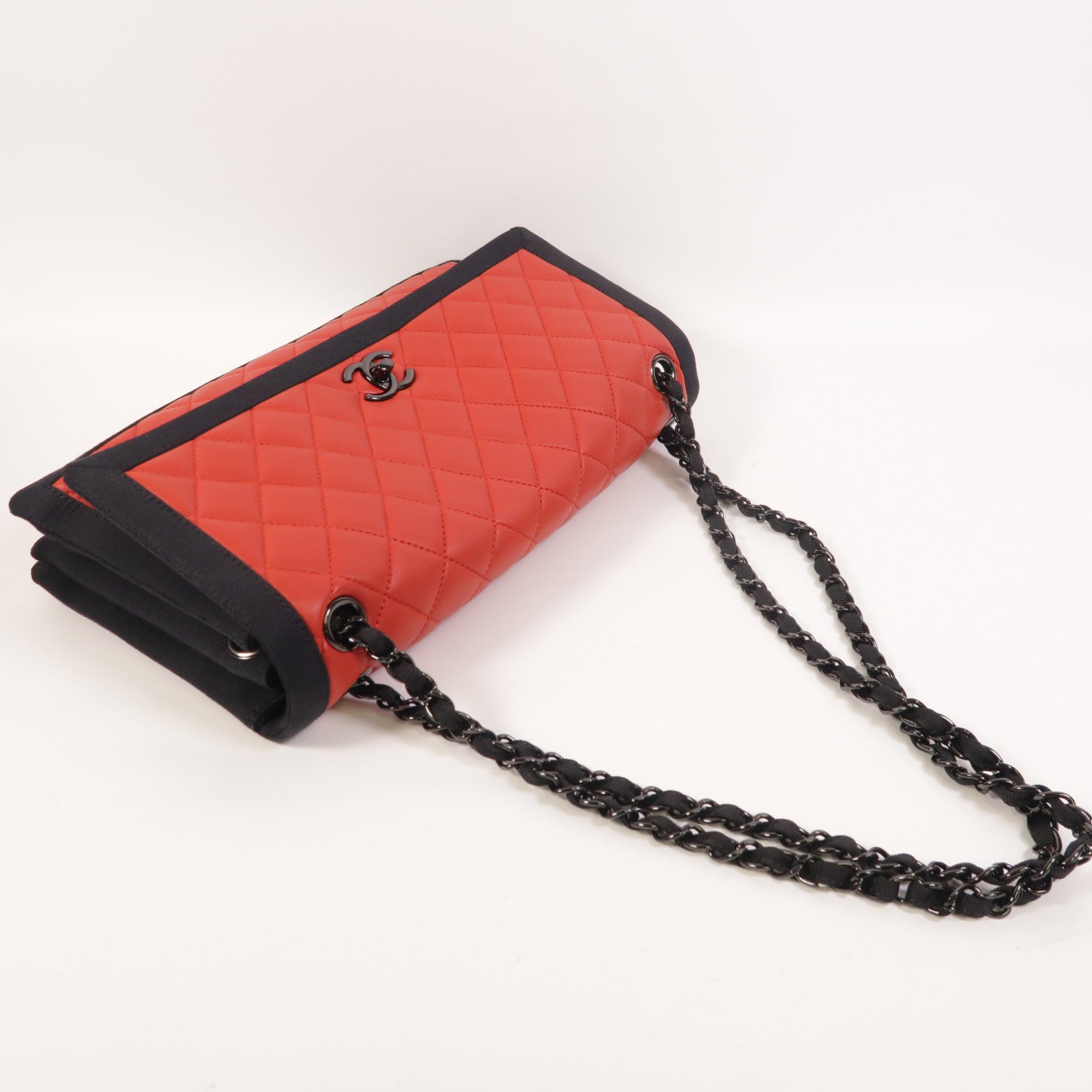 CHANEL 羊皮皮革Chain Shoulder鏈帶肩背袋