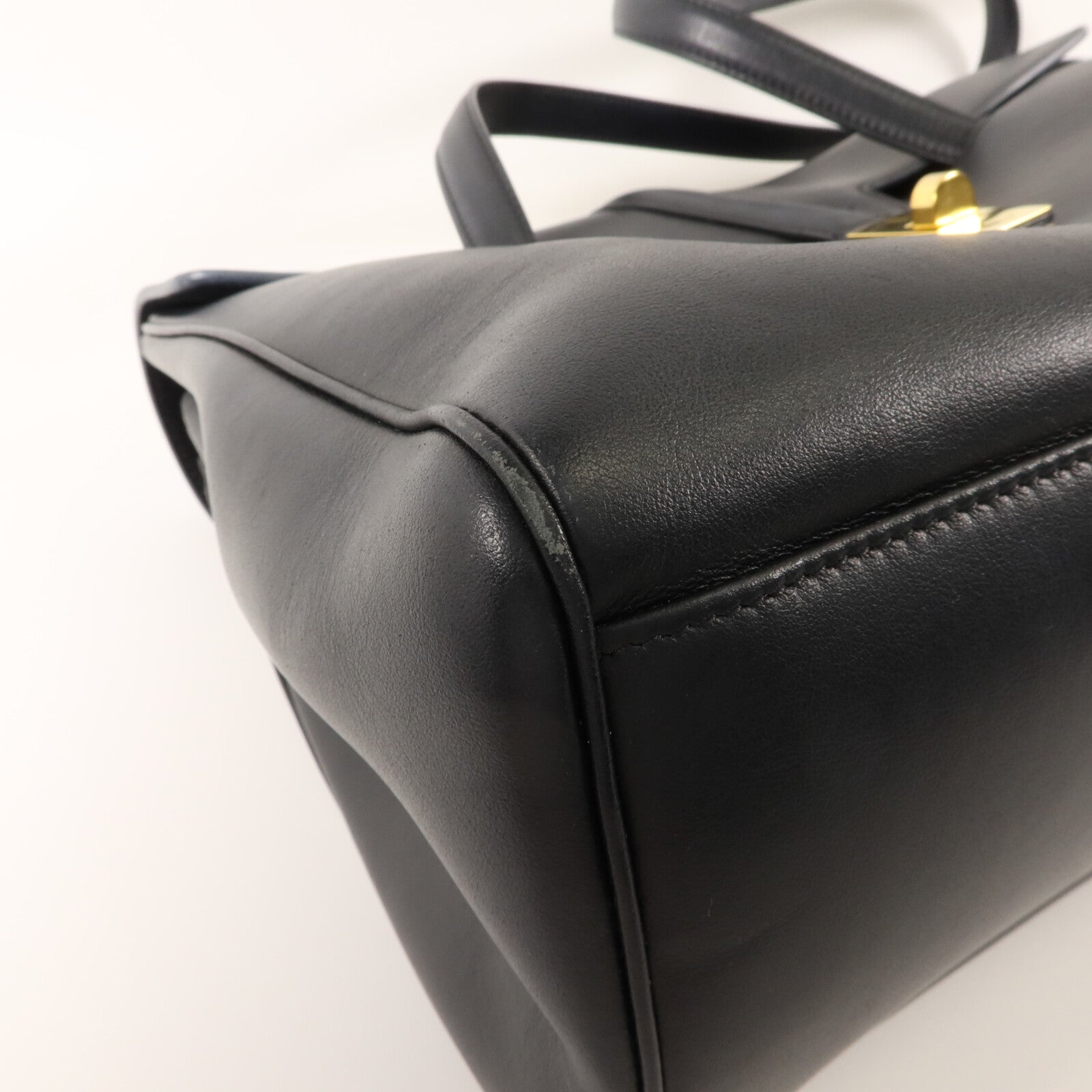 CELINE 牛皮皮革Soft 16 Small肩背袋