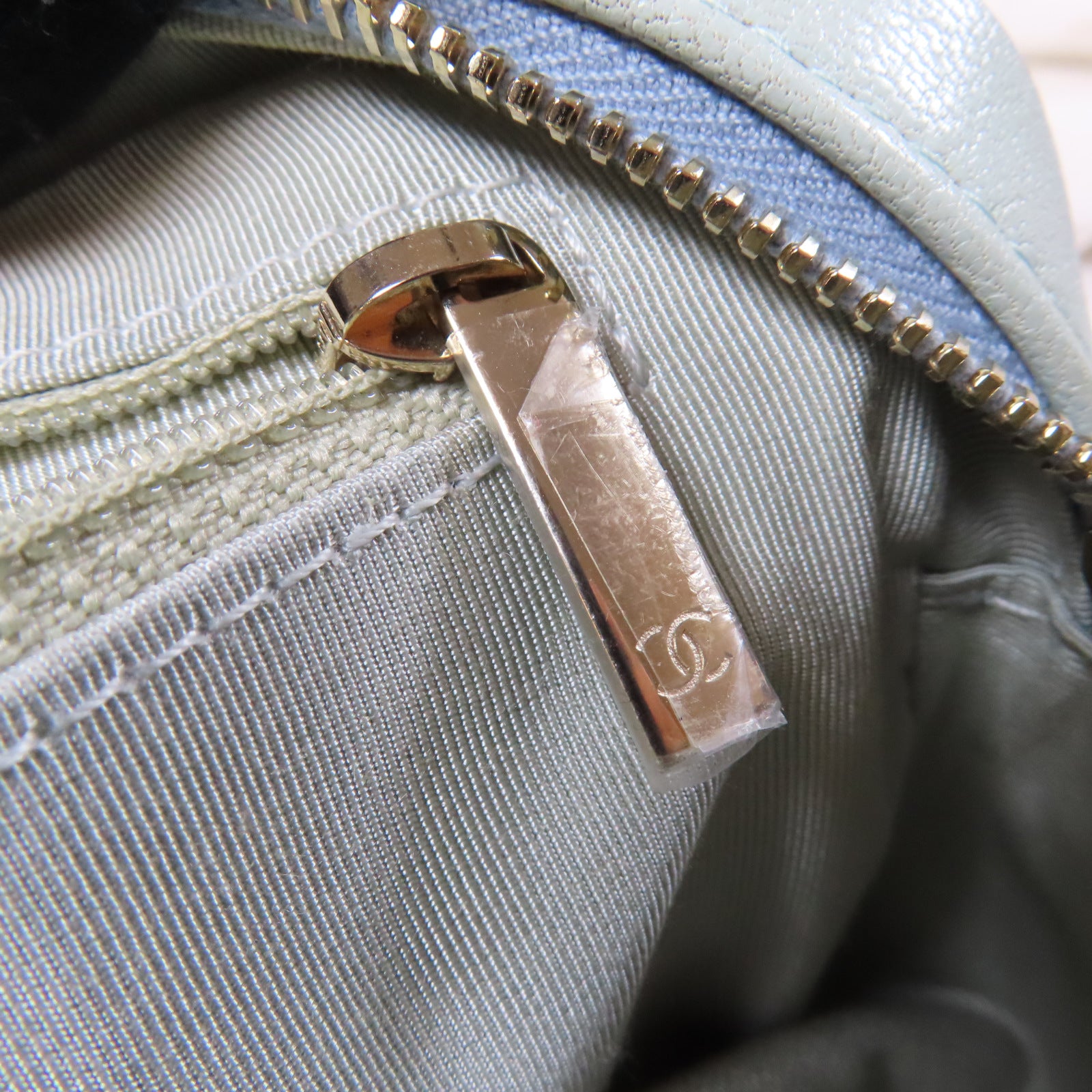CHANEL 菱格牛皮皮革Waist Bag金扣鏈帶腰包綠色/粉紅色/藍色