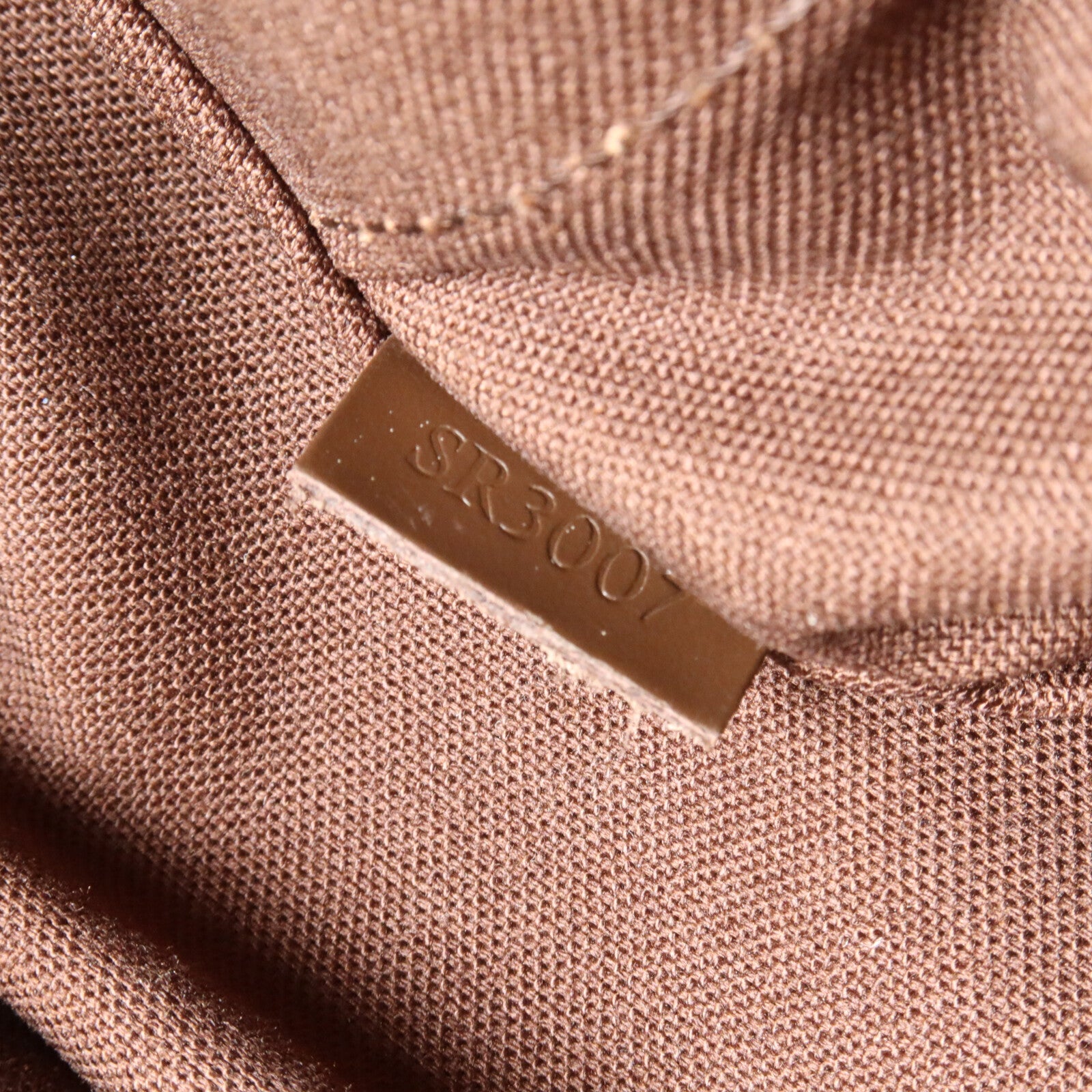 LOUIS VUITTON Damier Naviglio肩背袋