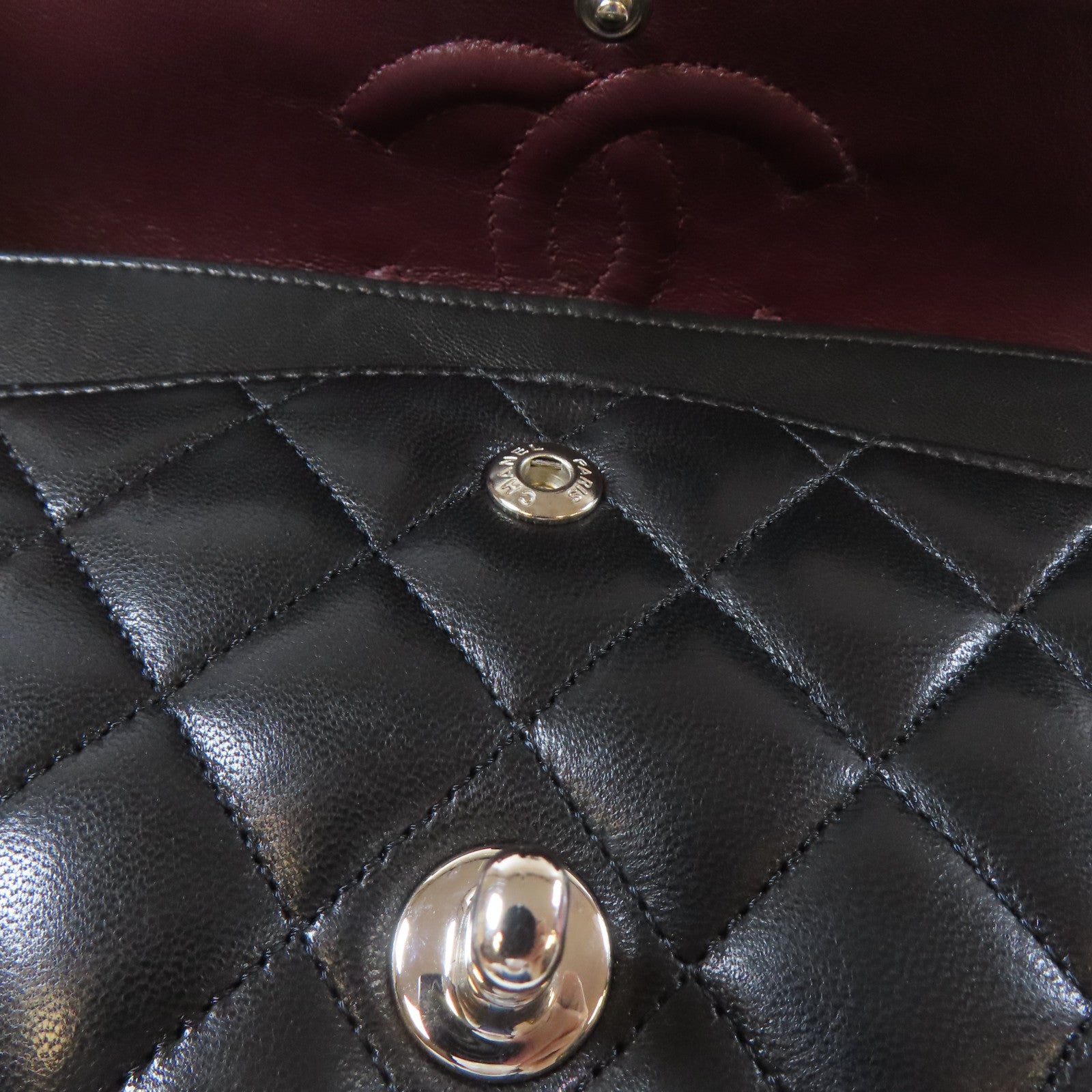 CHANEL 【激減優惠】菱格羊皮皮革Classic Flap 25cm銀扣鏈帶肩背袋黑色