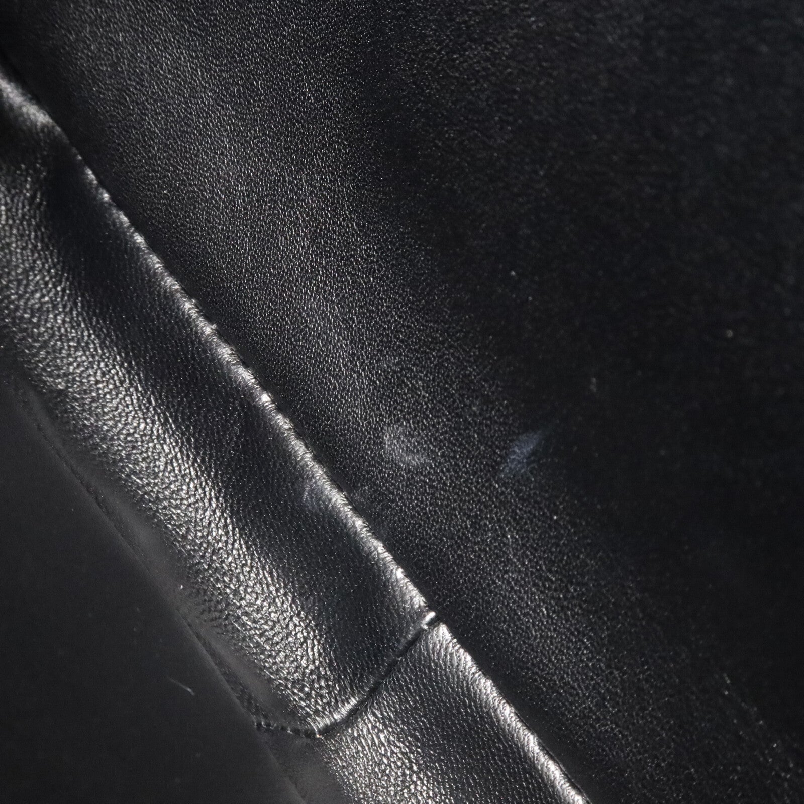 CELINE 牛皮皮革Triomphe Medium肩背袋