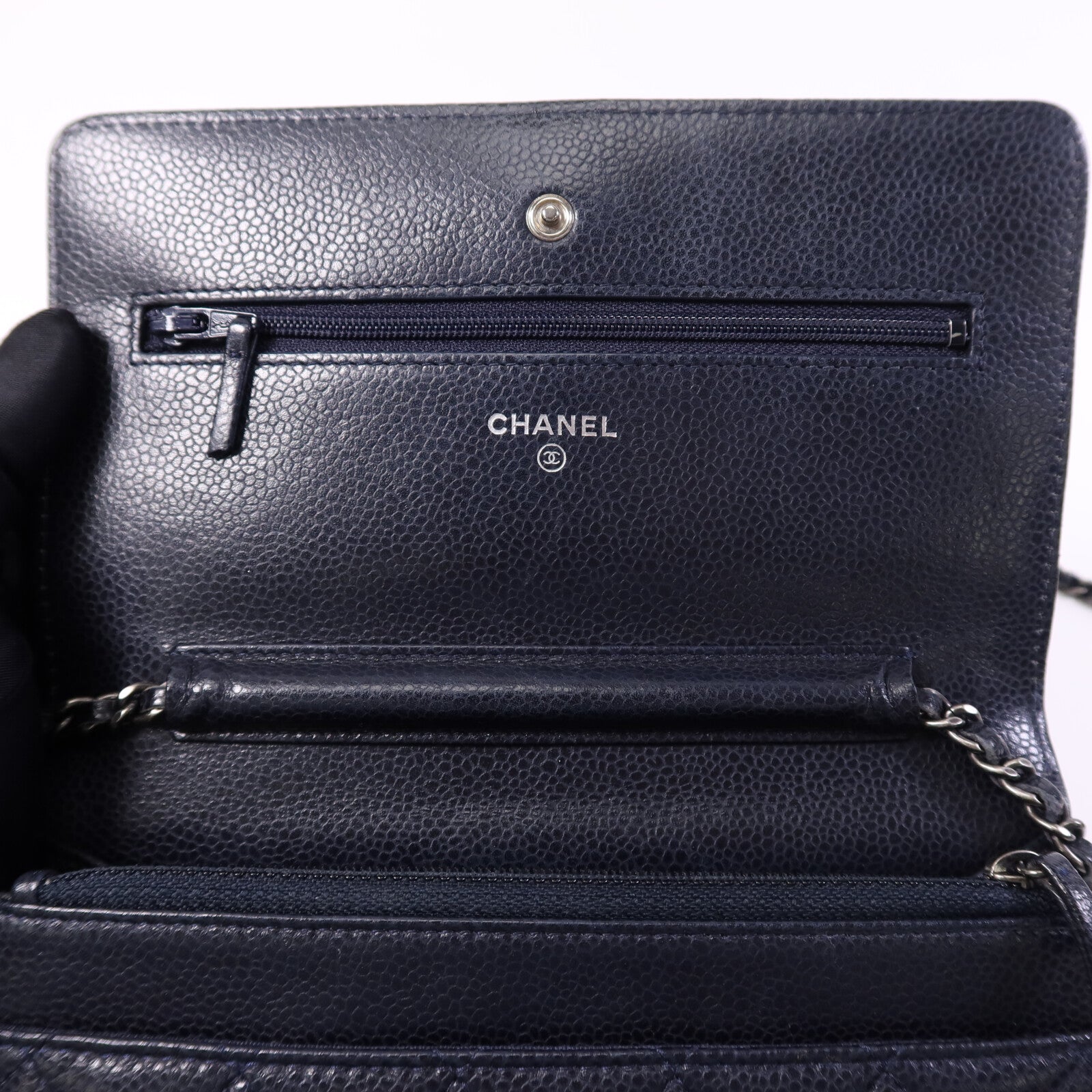 CHANEL 牛皮皮革WOC Wallet On Chain銀扣鏈帶肩背袋