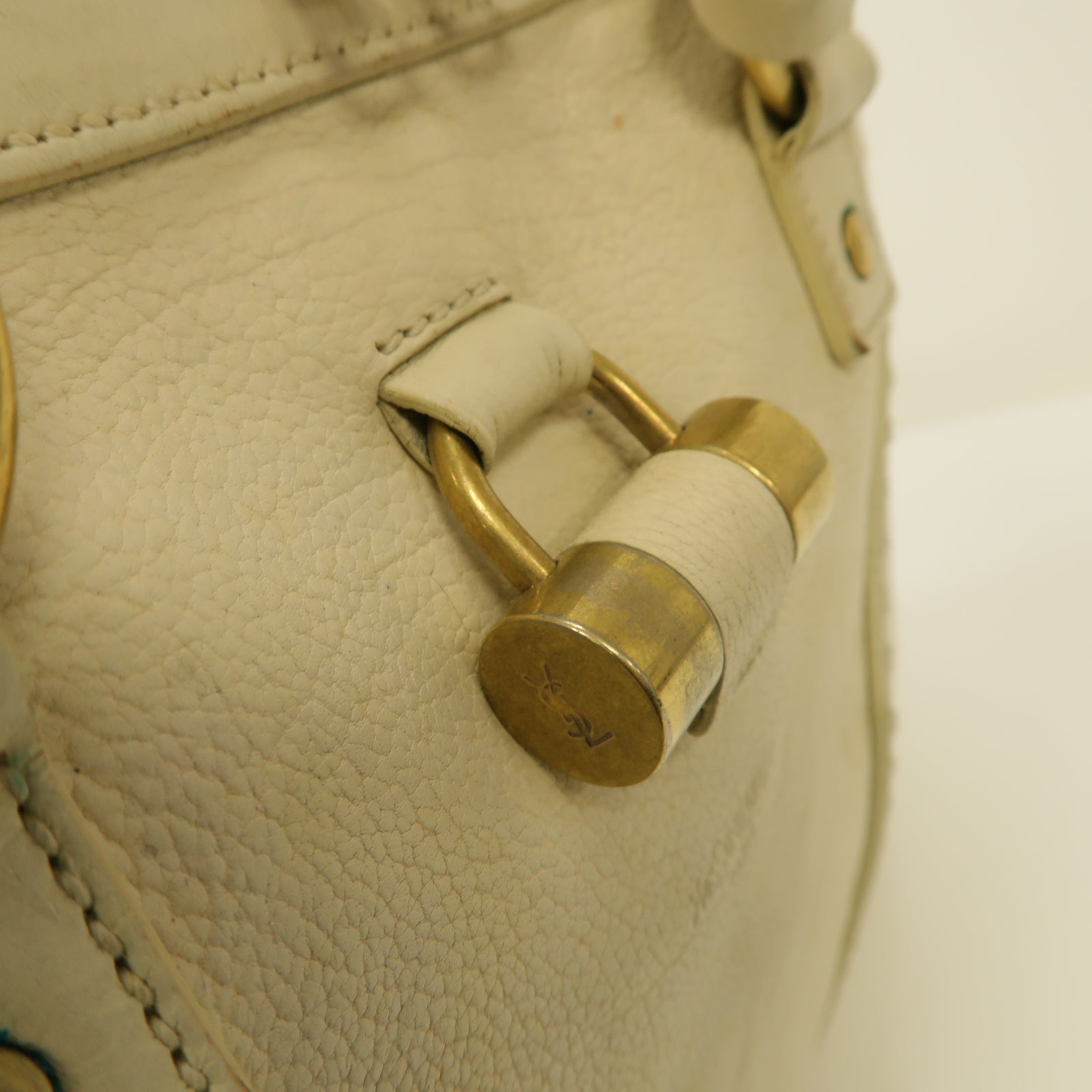 SAINT LAURENT 【激減優惠】牛皮皮革Hand Bag金扣手提袋白色