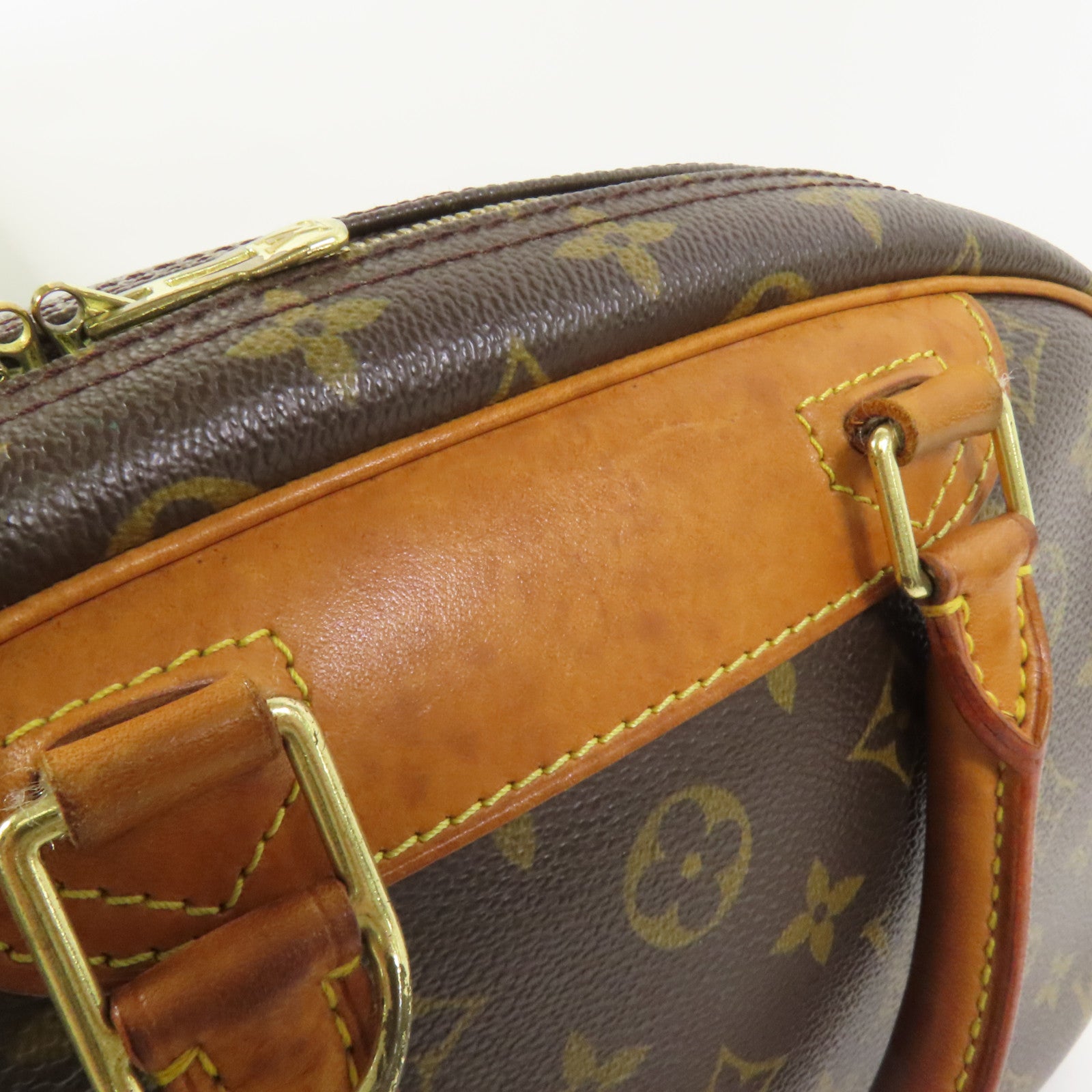 LOUIS VUITTON 【激減優惠】Monogram Deauville金扣手挽袋