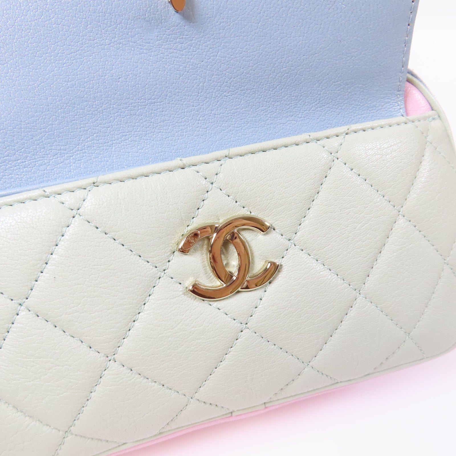 CHANEL 菱格牛皮皮革Waist Bag金扣鏈帶腰包綠色/粉紅色/藍色